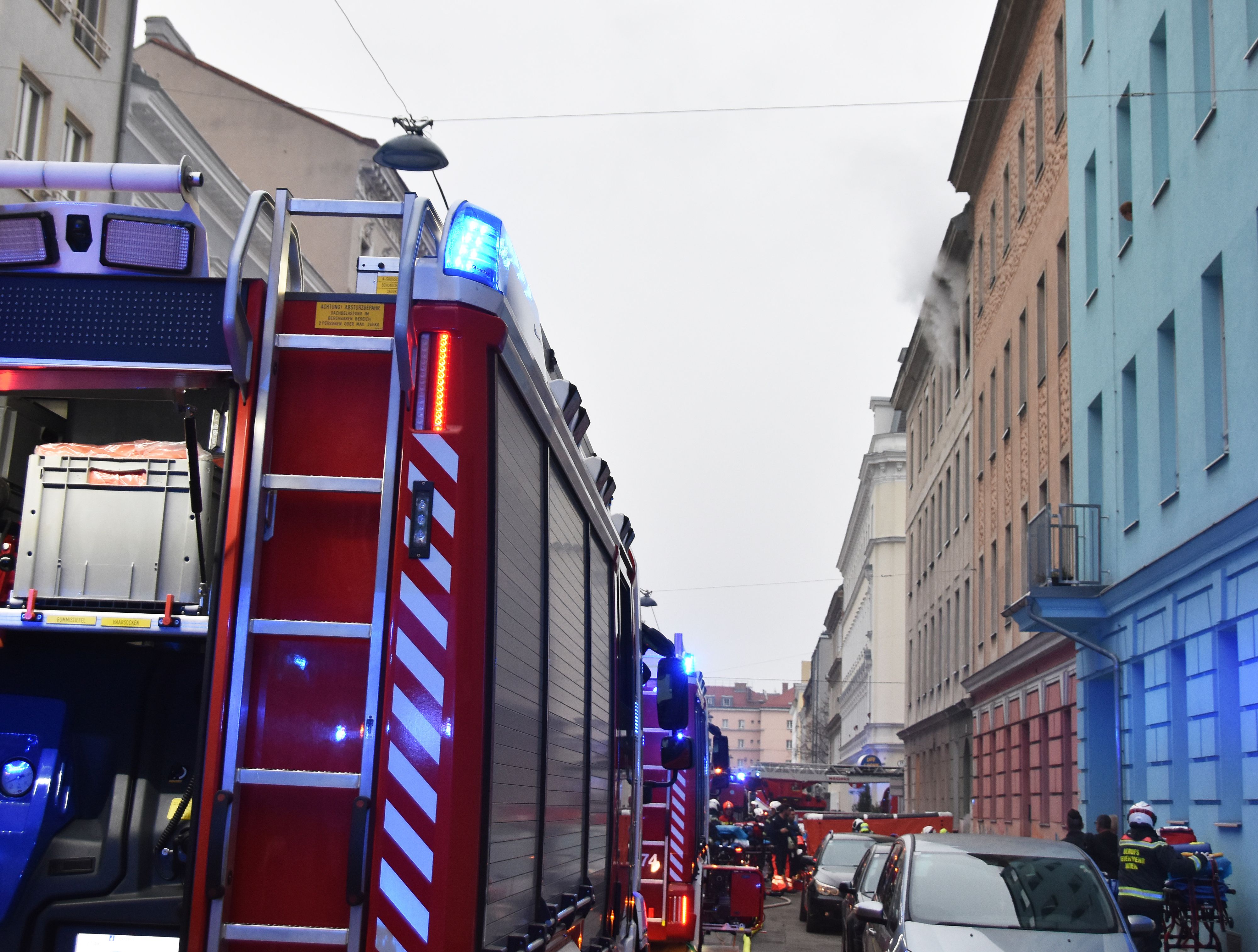 Die Feuerwehr konnte den Brand in Mariahilf löschen. (Symbolbild)