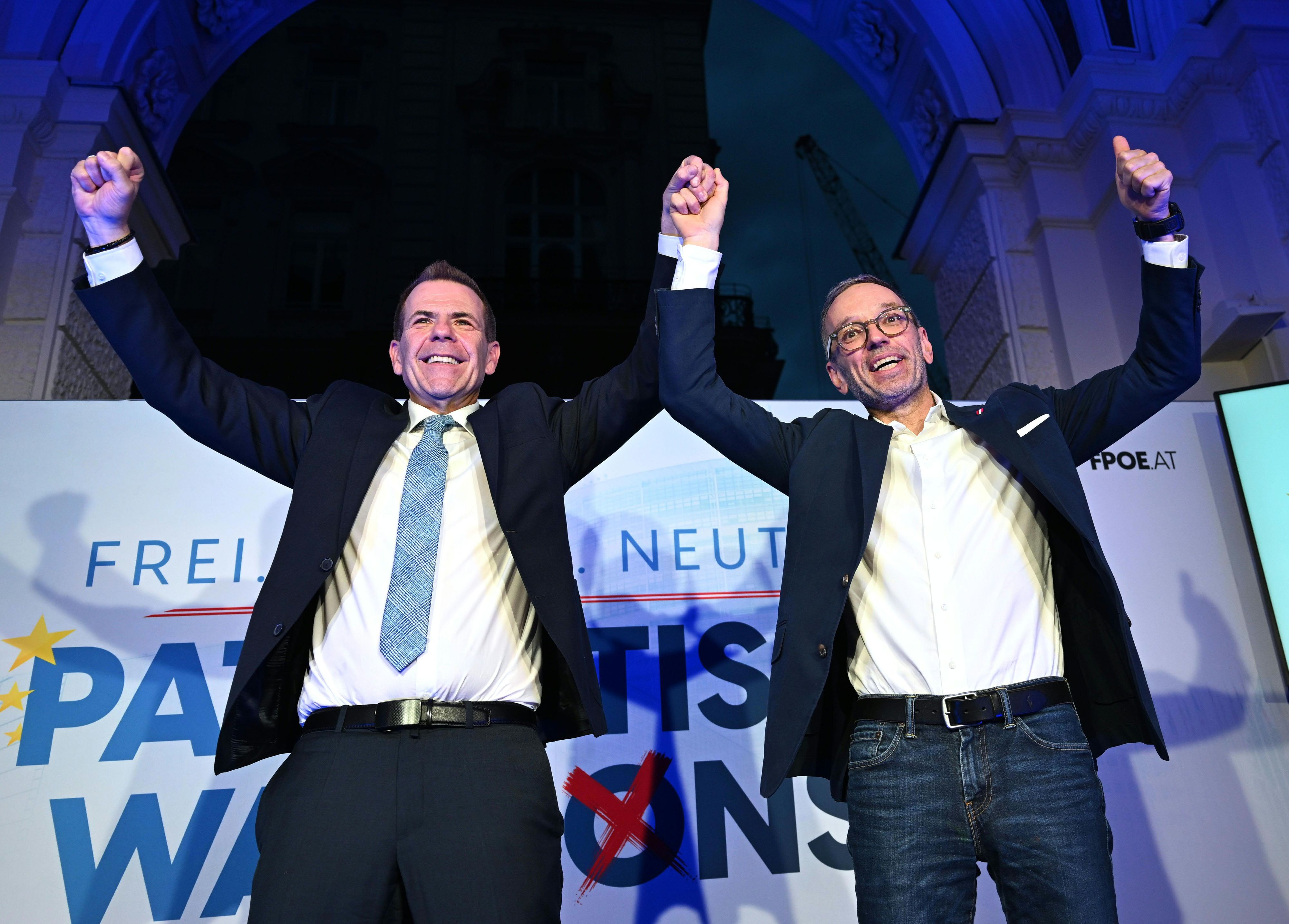 Heute.at - Wahl-Thriller bis in die Nacht! FPÖ hauchdünn vor ÖVP