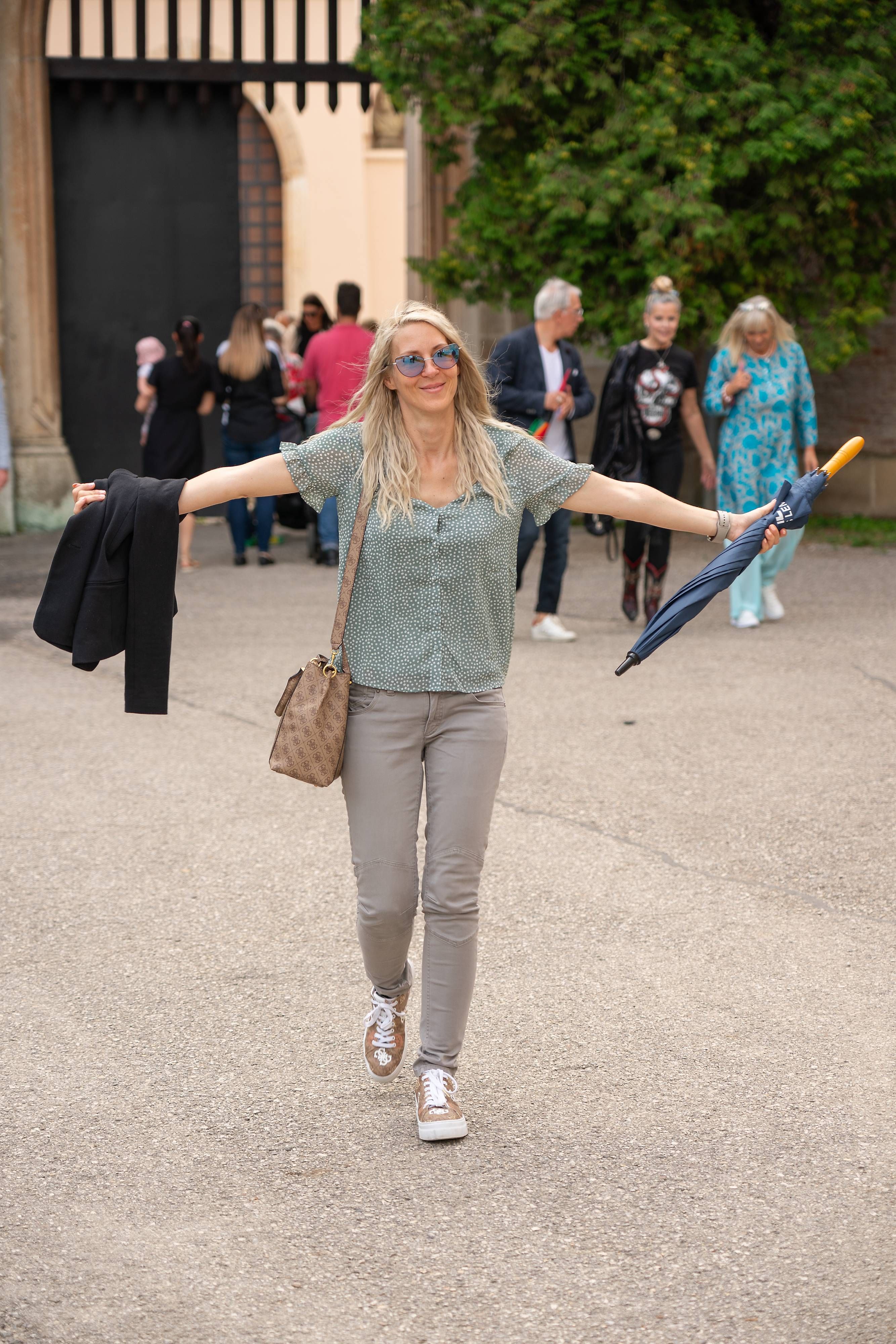 Simone Lugner hat eine ganze Familie geheiratet