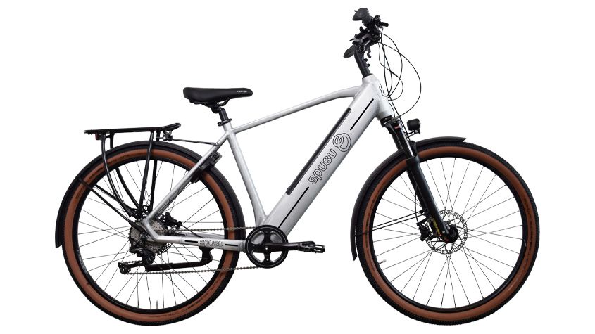 Das spusu Trekking E-Bike Modell 2024 – der Chef gibt Tipps, wobei es beim Kauf ankommt.