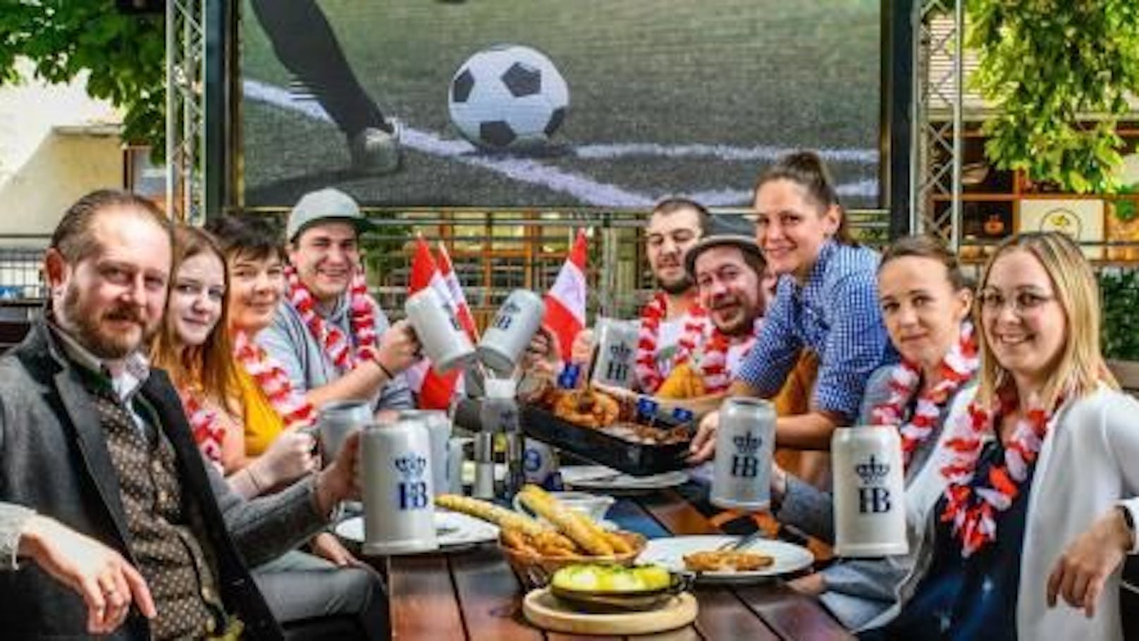 In Krems gibt es im Hofbräu "Fußball total".