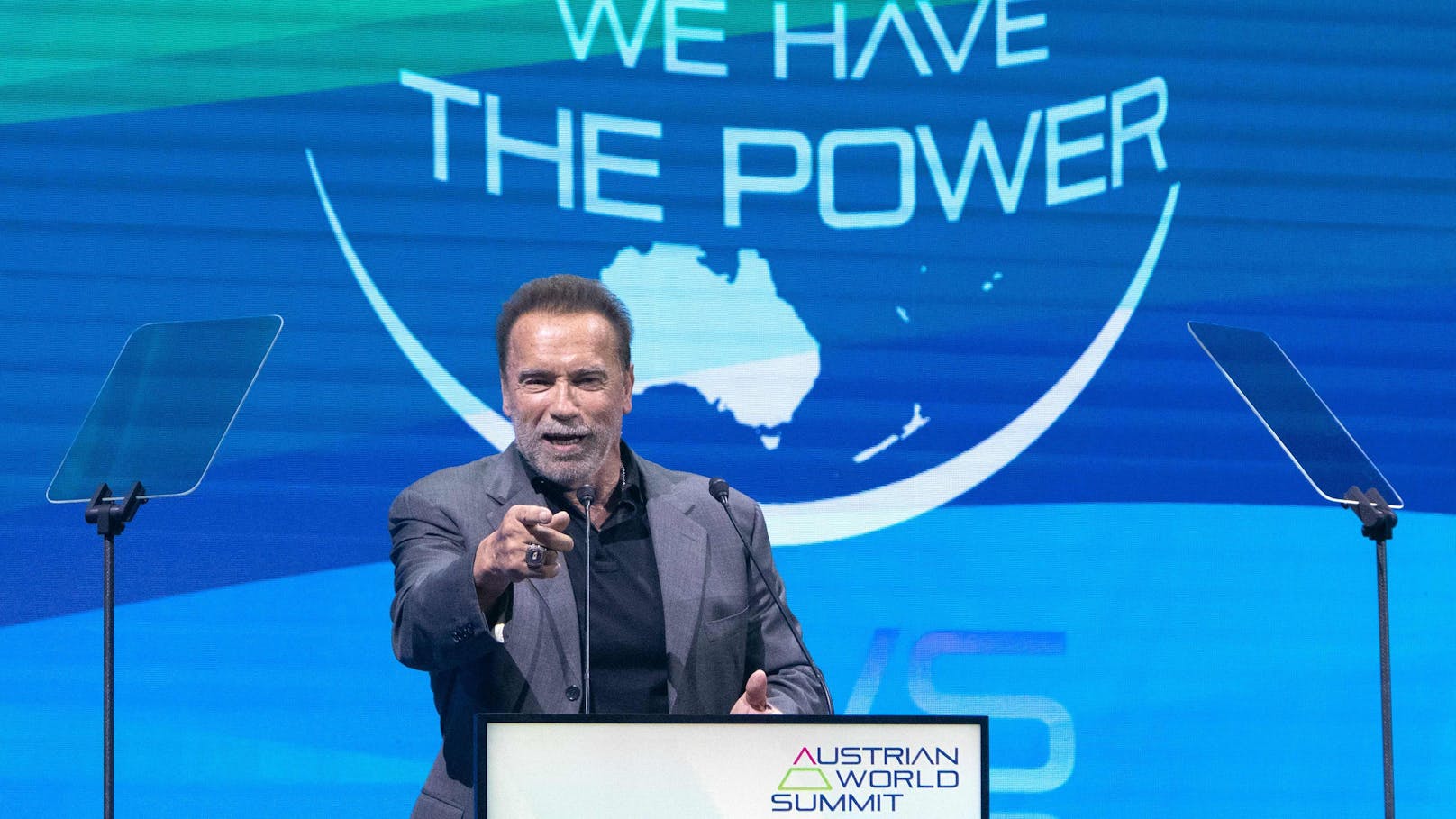 Schwarzenegger lädt zu Klimagipfel und "Lösungsmesse"