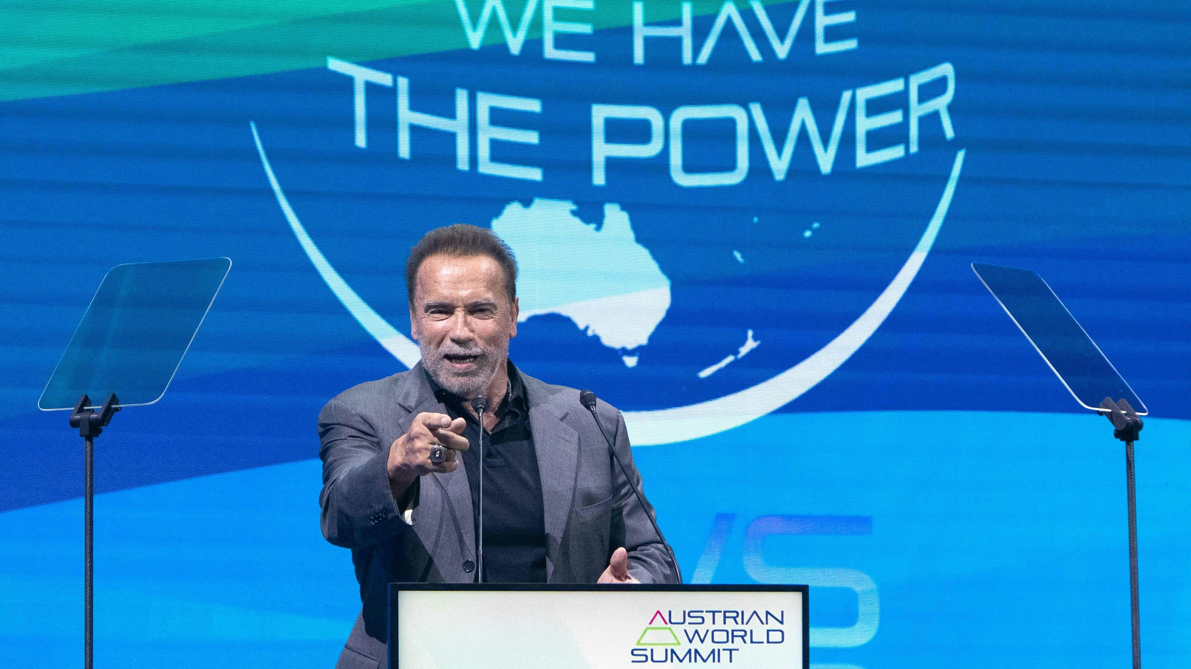 Heute.at - Schwarzenegger lädt zu Klimagipfel und Lösungsmesse