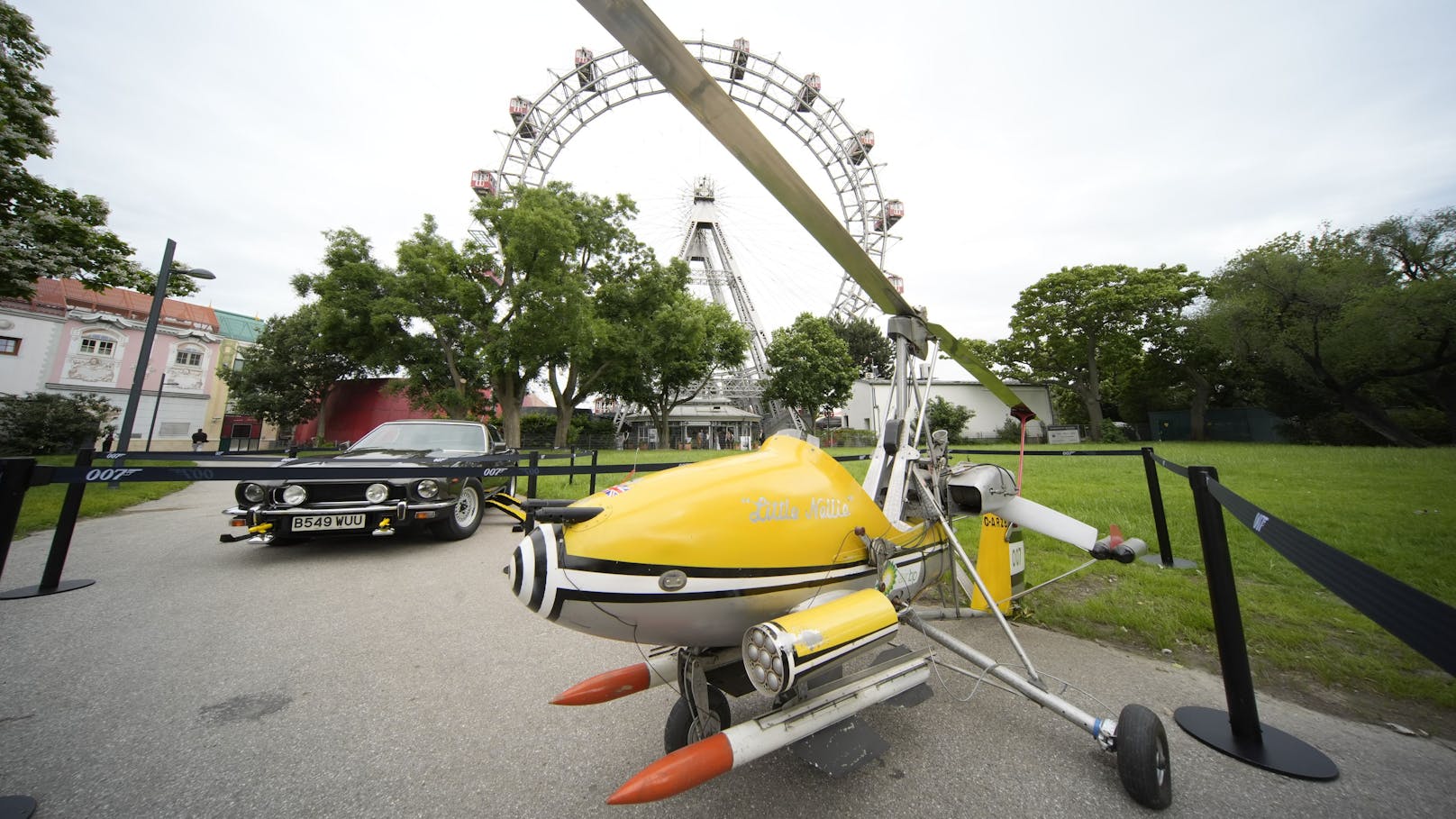 Der Ein-Mann-Hubschraubers „Autogyro WA-116“, besser bekannt als „Little Nellie“ aus „You only live twice“.