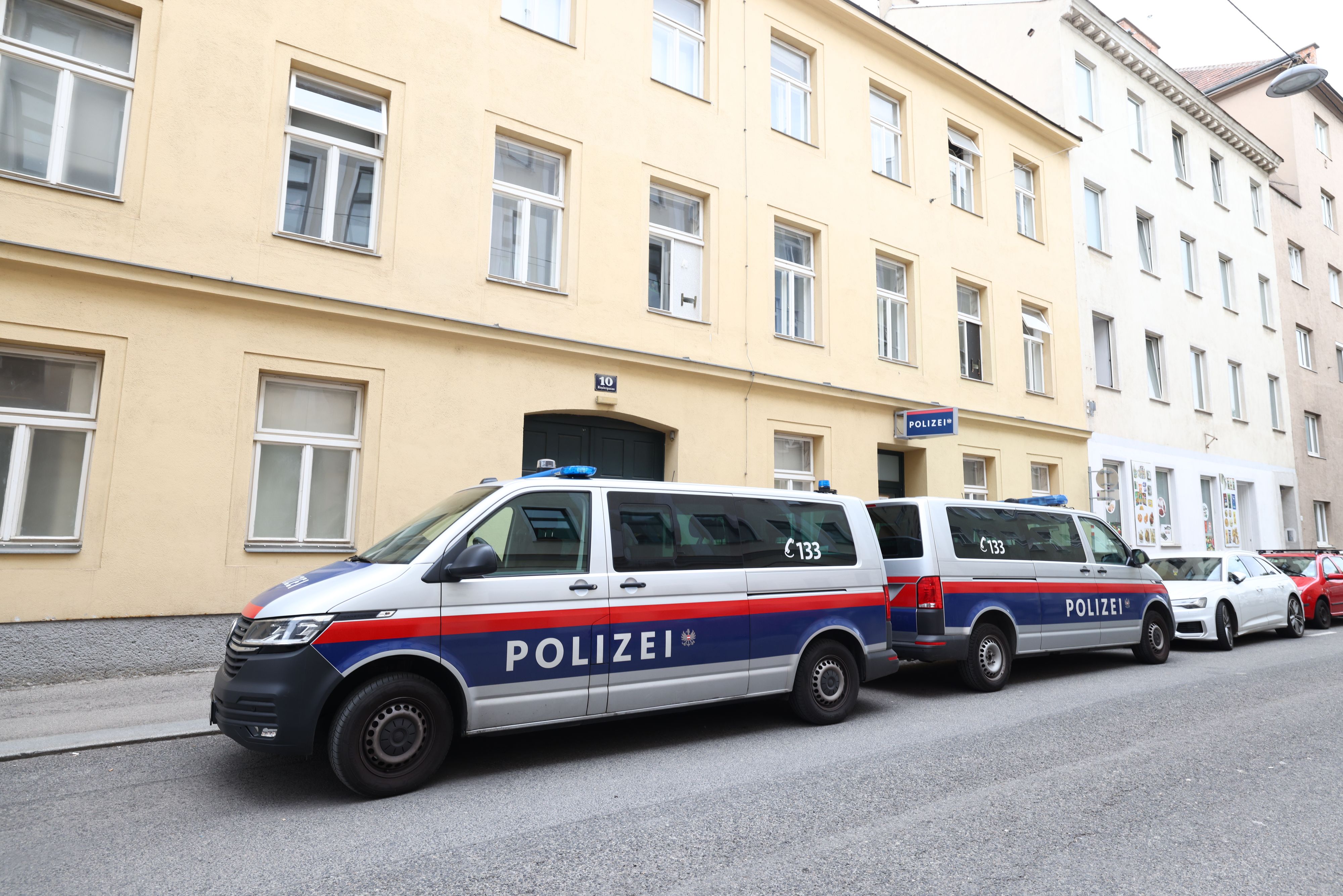 Die Polizeiinspektion Keplerplatz wird abgerissen, weicht einem modernen Wachzimmer.