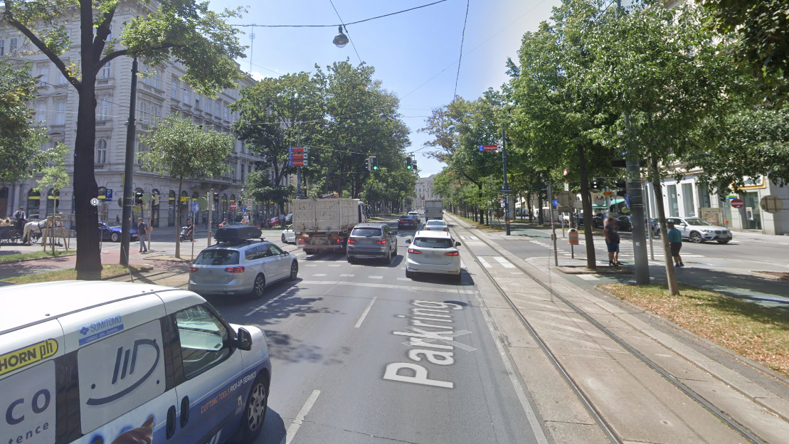 Beim Übersetzen des Kreuzungsbereichs Parkring/Johannesgasse kam es zum Zusammenstoß.