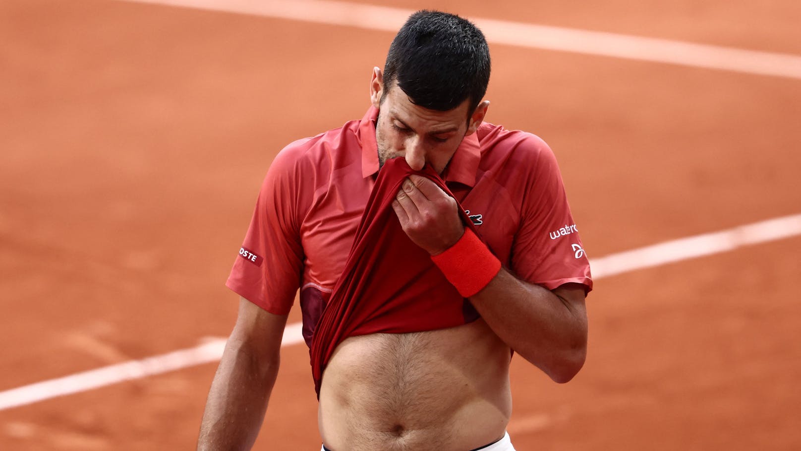 Arzt hat düstere Prognose für Tennis-Star Djokovic