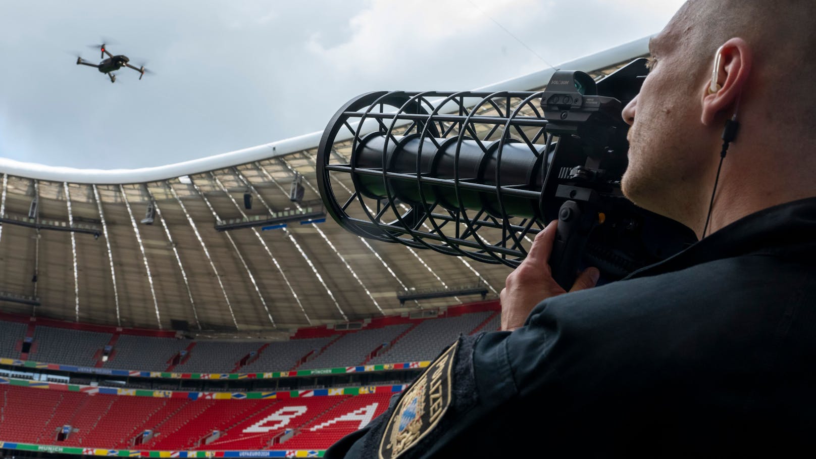 Deutsche Polizei mit Spezialwaffen gegen Drohnen