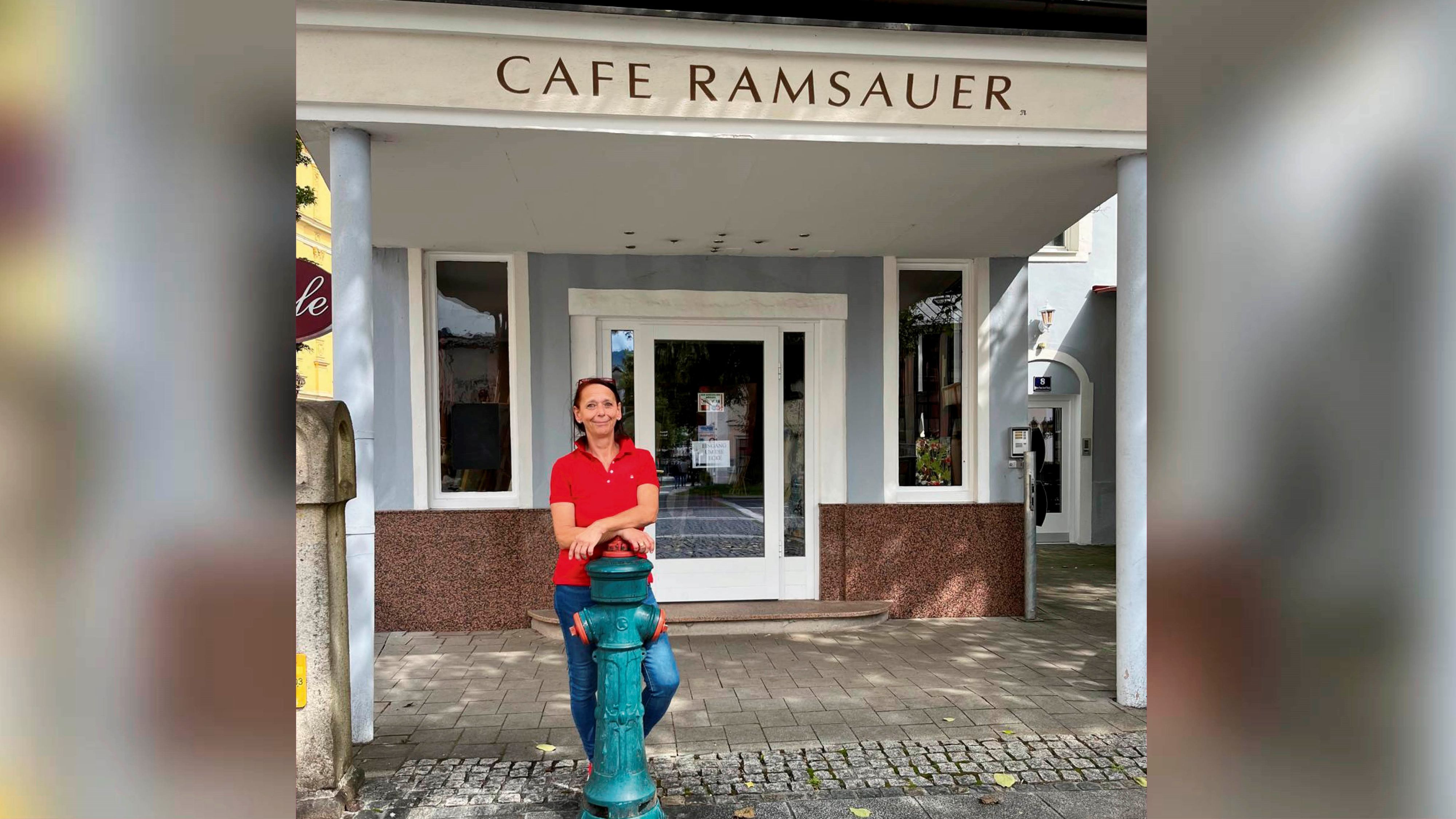 Das älteste durchgehend geöffnete Kaffeehaus Österreichs in Bad Ischl steht angeblich vor dem Aus. Chefin Roswitha Leitner klärt im <em>