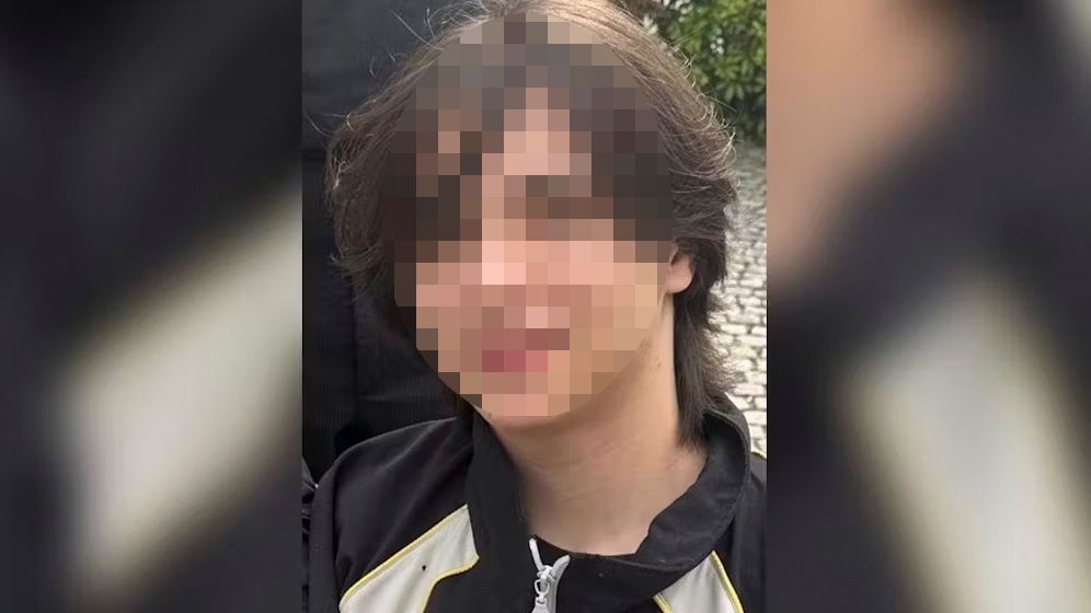 Der abgängige 14-Jährige konnte am Freitag in Innsbruck im Beisein seiner Mutter von einer Polizeistreife wohlbehalten angetroffen werden.