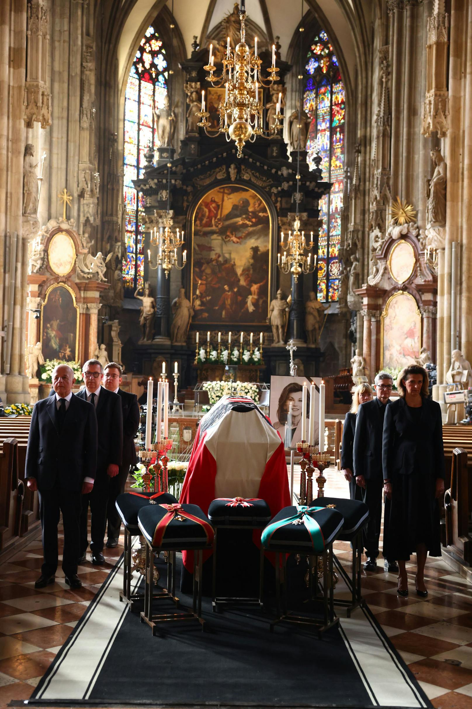 Das Land verneigt sich am 14. Juni nochmals vor Brigitte Bierlein († 73), die mit einem feierlichen Mozart-Requiem verabschiedet wird.