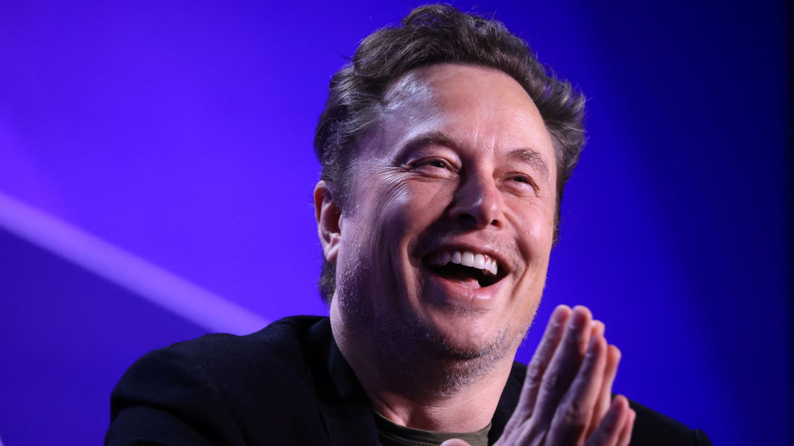 Tesla-Aktionäre überschütten Elon Musk mit Milliarden