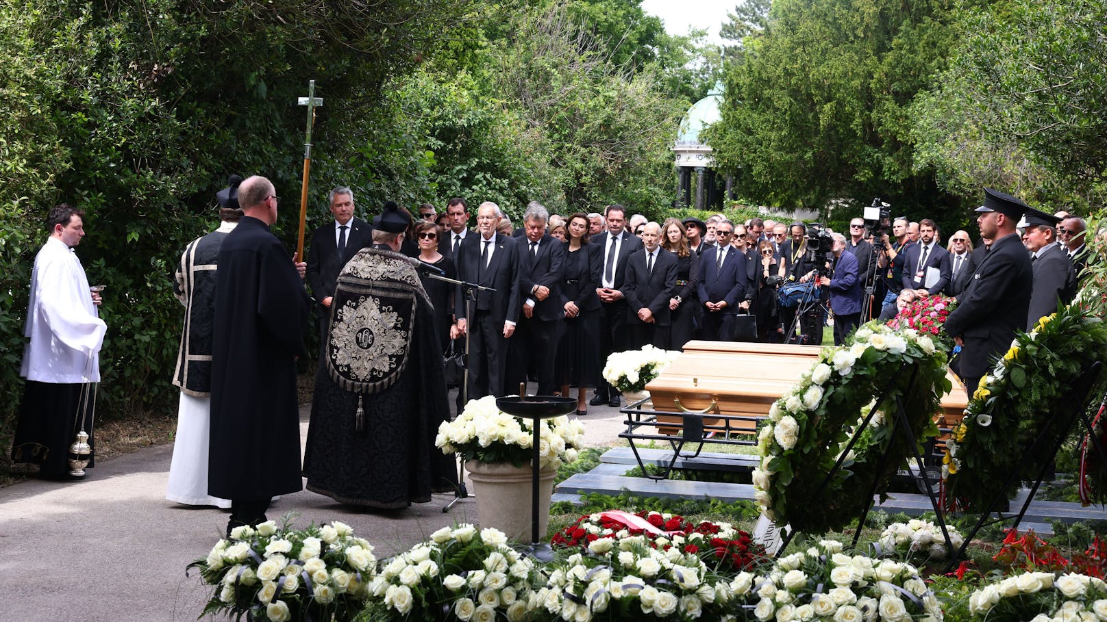 Pater Stefan Reuffurth hielt die Grabrede.