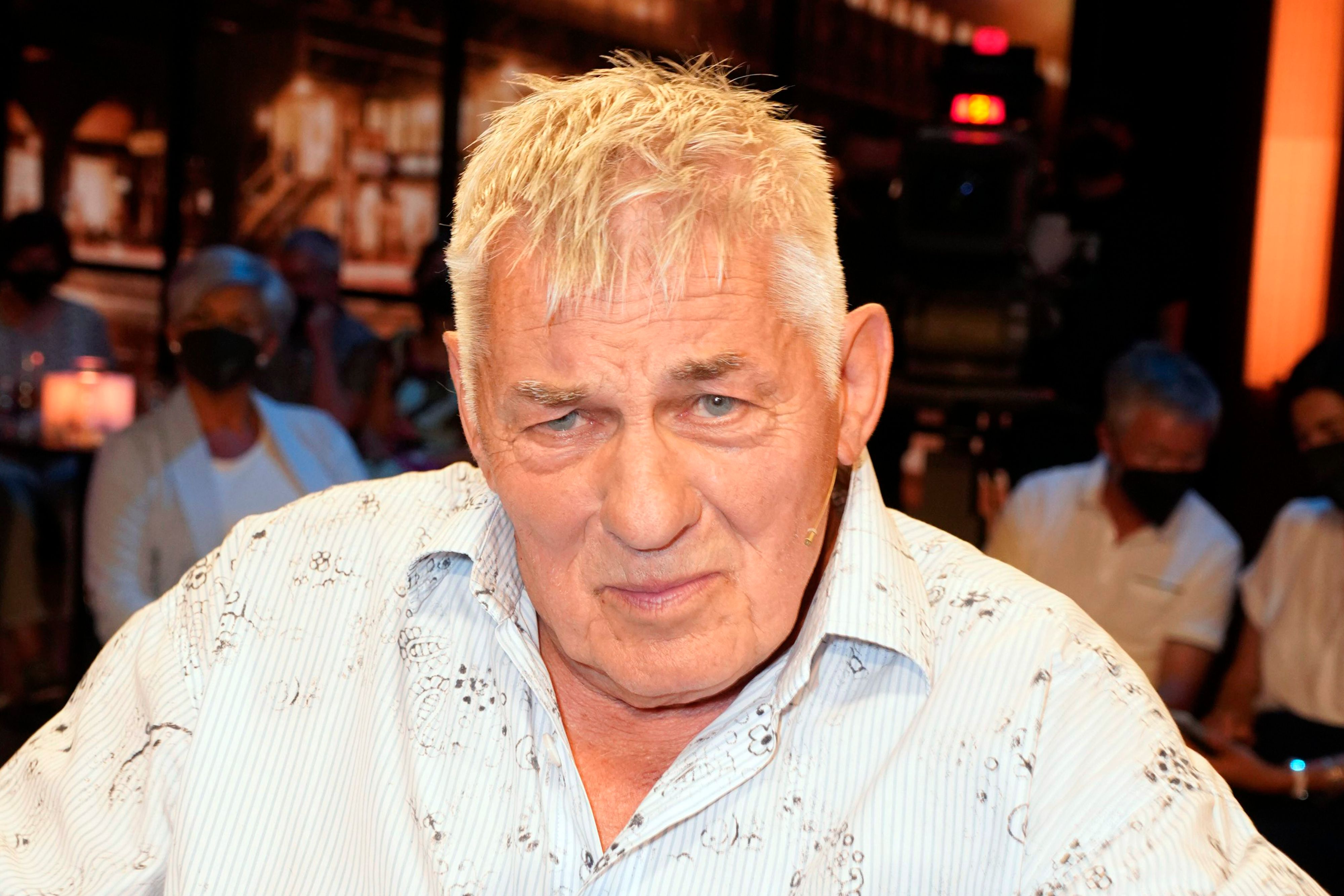 Heinz Hoenig ist nach wie vor im Krankenhaus