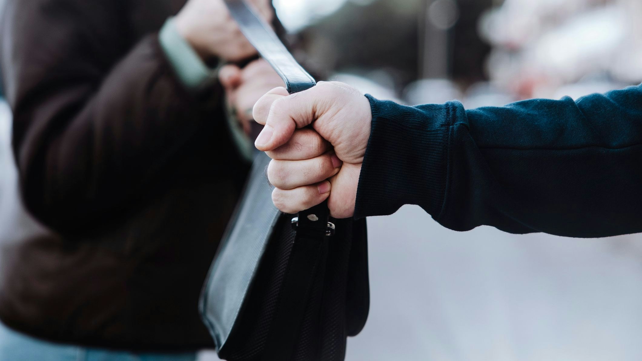 Die Polizei bitte um mögliche Hinweise. (Symbolbild)