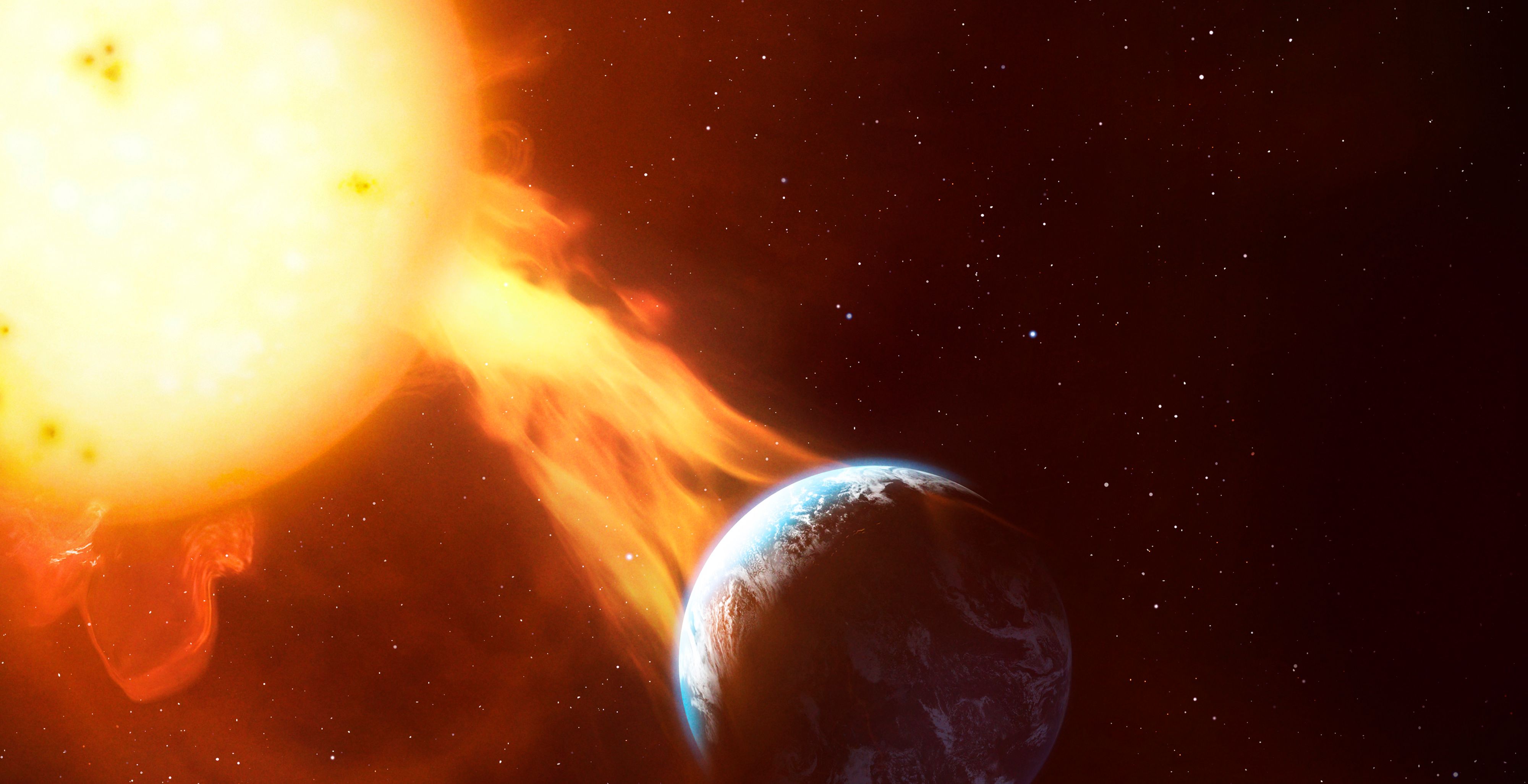 Eruptionen auf der Oberfläche der Sonne schleudern Plasma ins Weltall, das in Form eines Sonnensturms die Erde treffen kann.