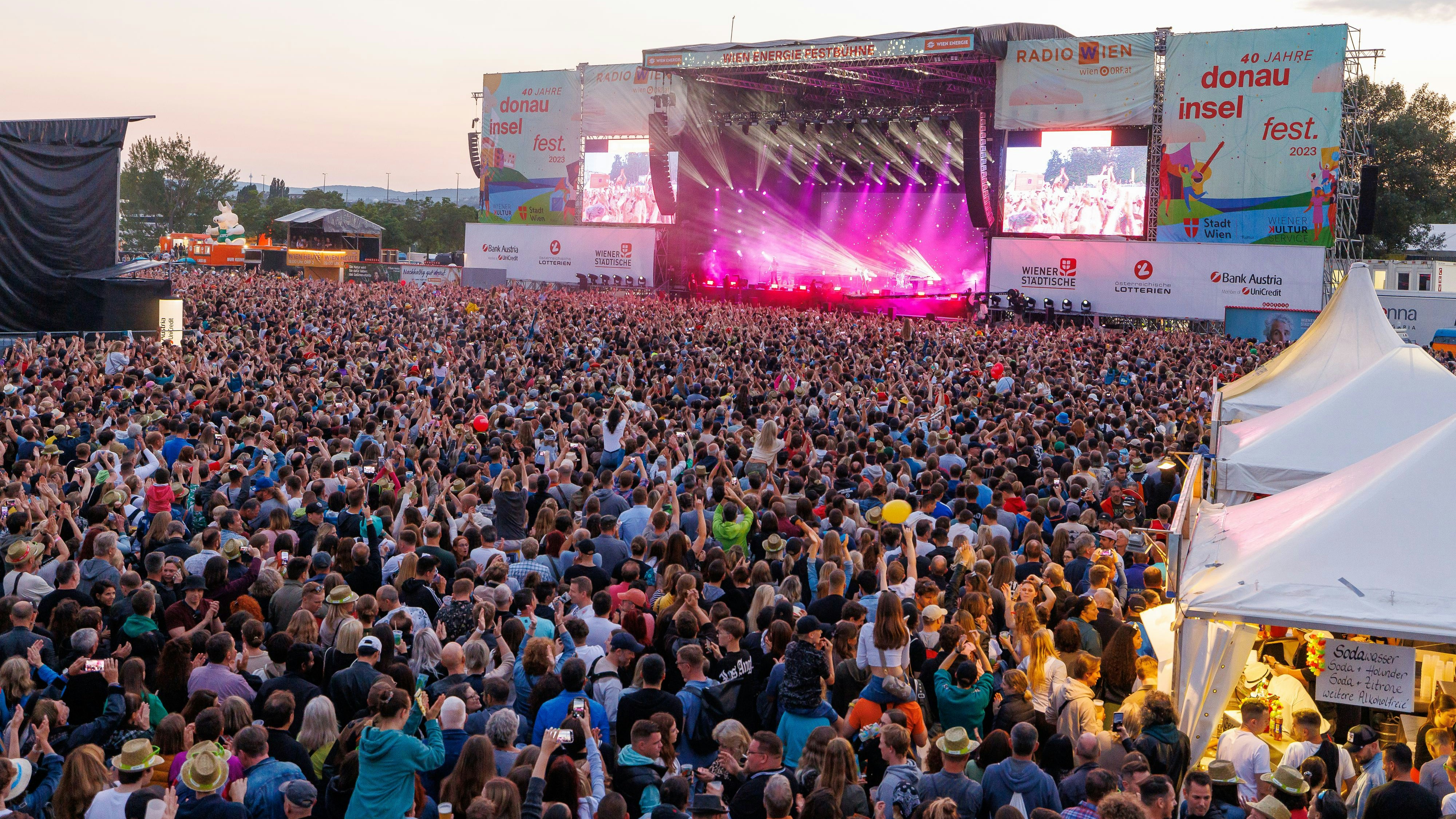 Heute.at - Donauinselfest: Diese Gegenstände sind 2025 verboten!