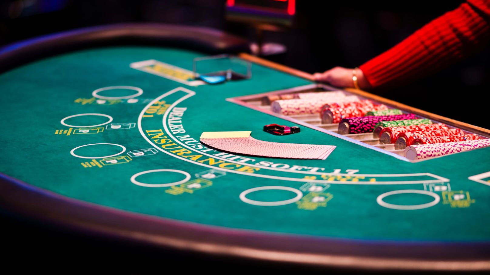 Bande erbeutet mit Trick 136.000 Euro im Casino