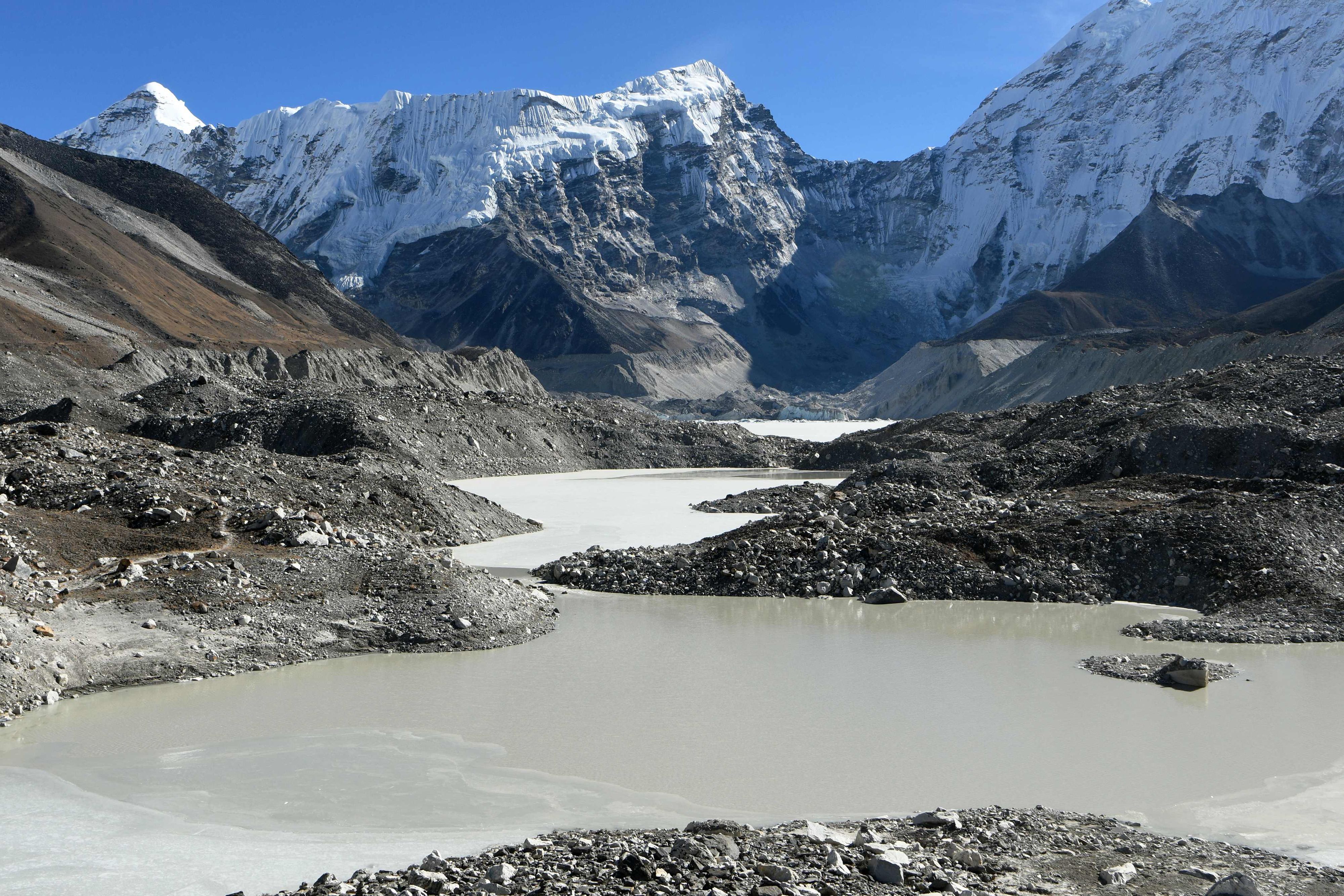 Weniger Schnee und eine kürzere Liegedauer bedeuten Wassermangel in der Himalaya-Region.
