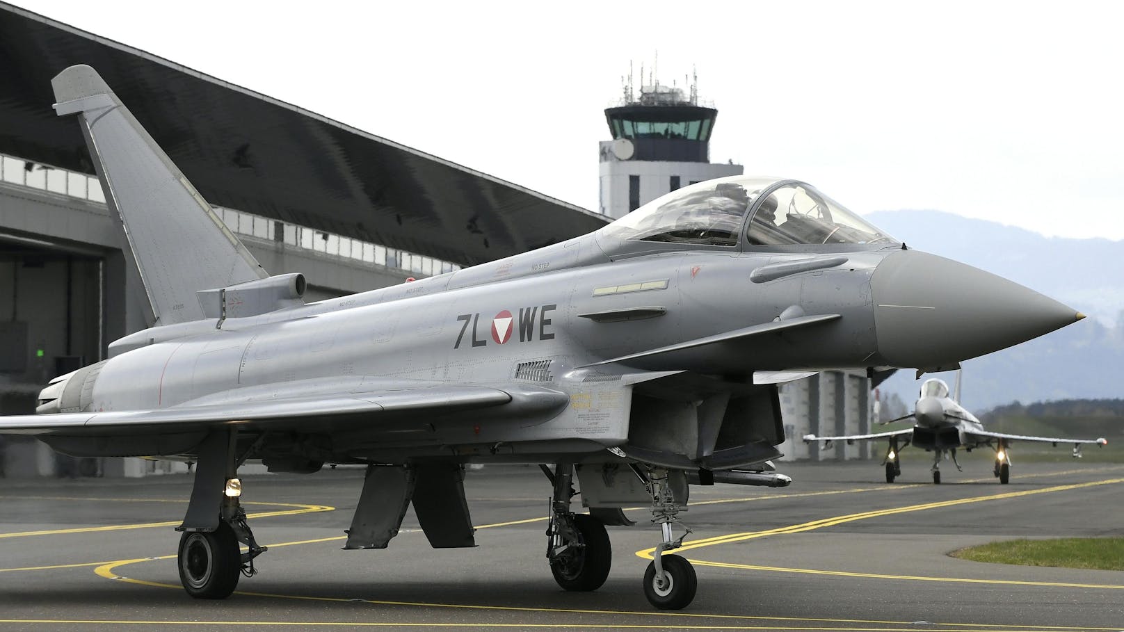 Eurofighter müssen nach Oberösterreich ausweichen