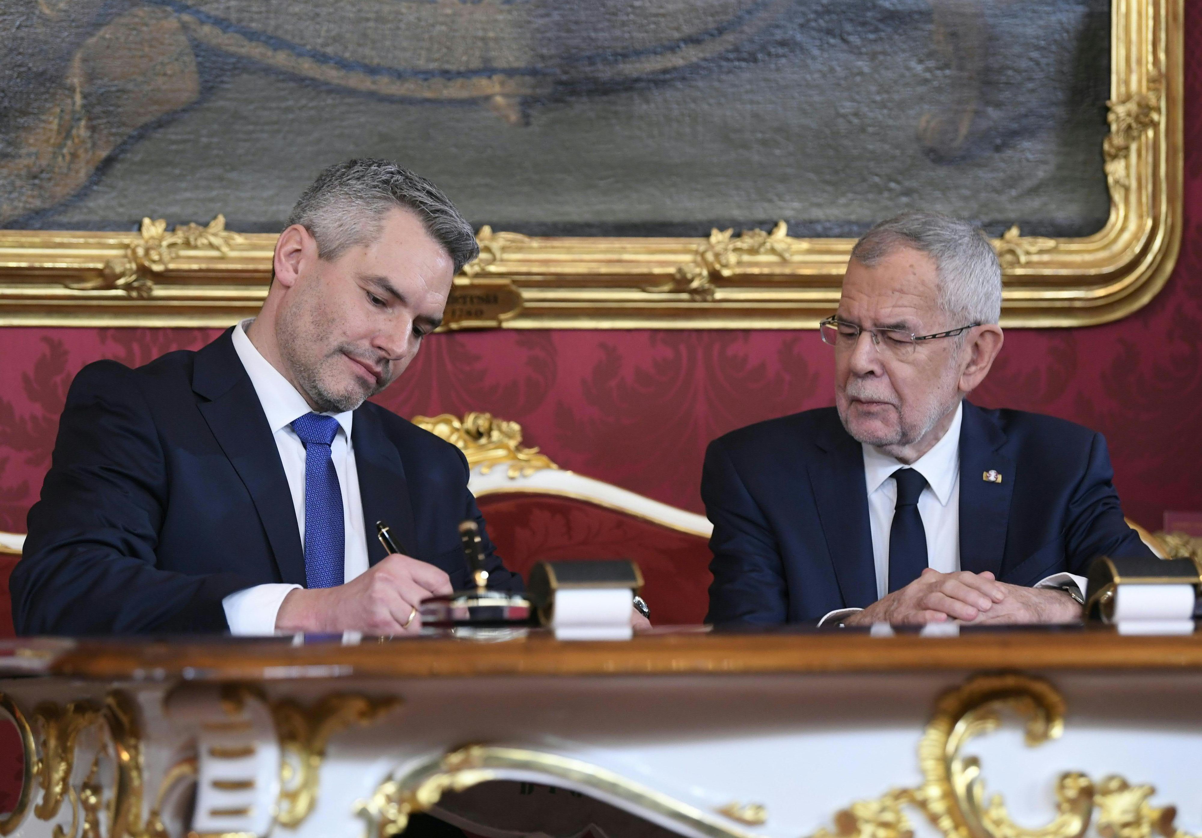 Bundeskanzler Karl Nehammer und Bundespräsident Alexander Van der Bellen.