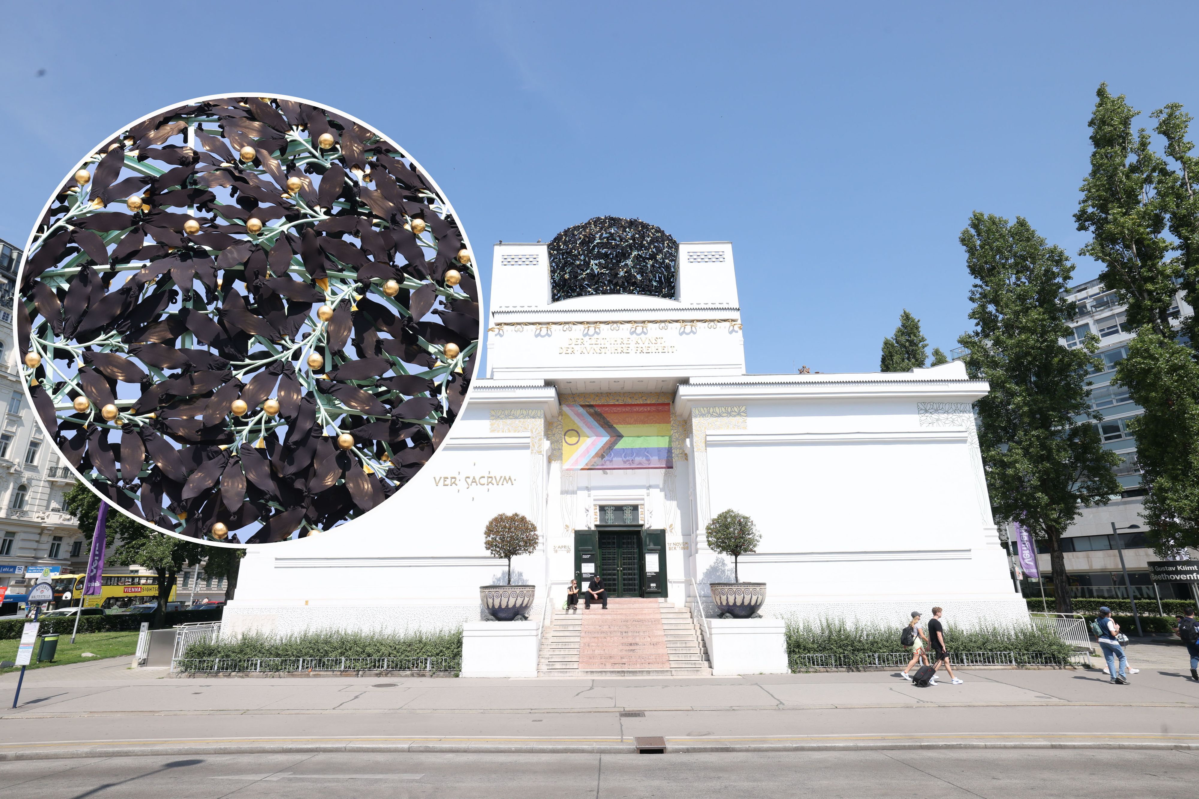 Die Intervention an der Secession-Kuppel ist knapp zwei Wochen lang zu sehen.