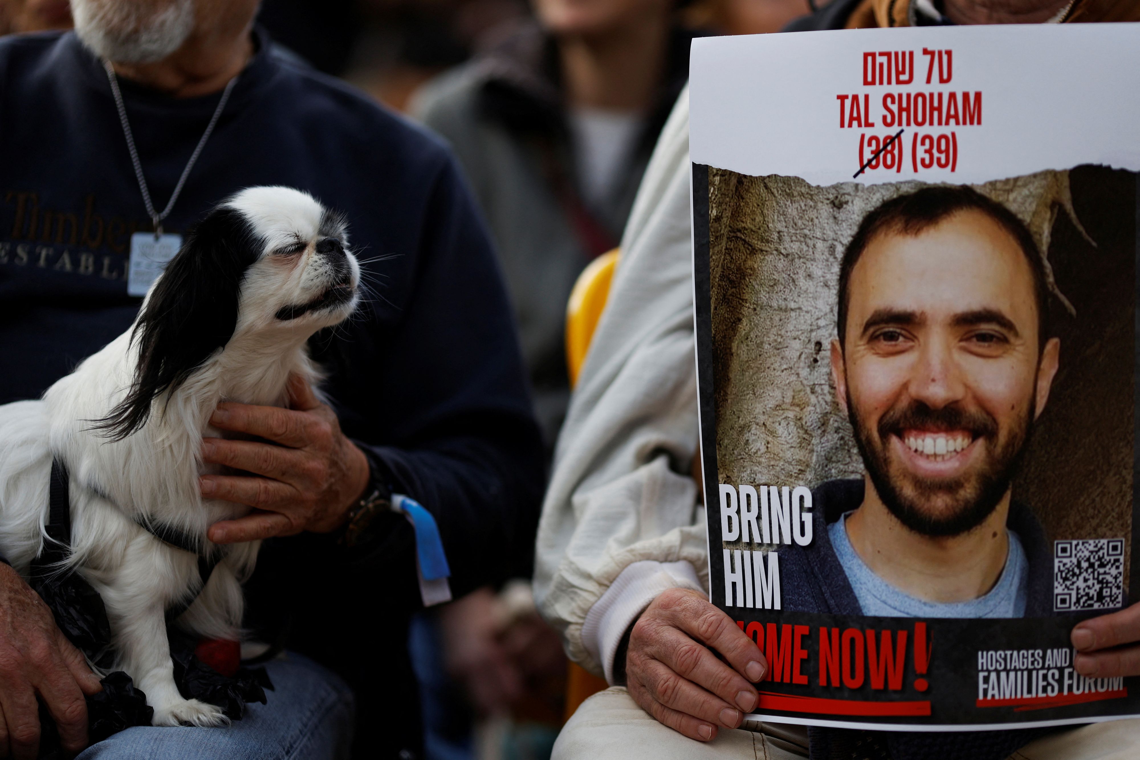 Der 39-jährige Tal Shoham ist die einzige österreichische Geisel im Gazastreifen. Seine Familie betet seit 500 Tagen um seine Freilassung.