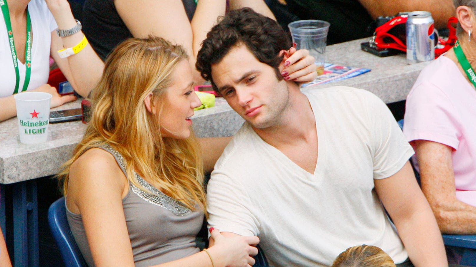 Penn Badgley und Blake Lively waren nicht nur die Hauptfiguren der Erfolgsserie "Gossip Girl", sondern auch mehrere Jahre liiert.