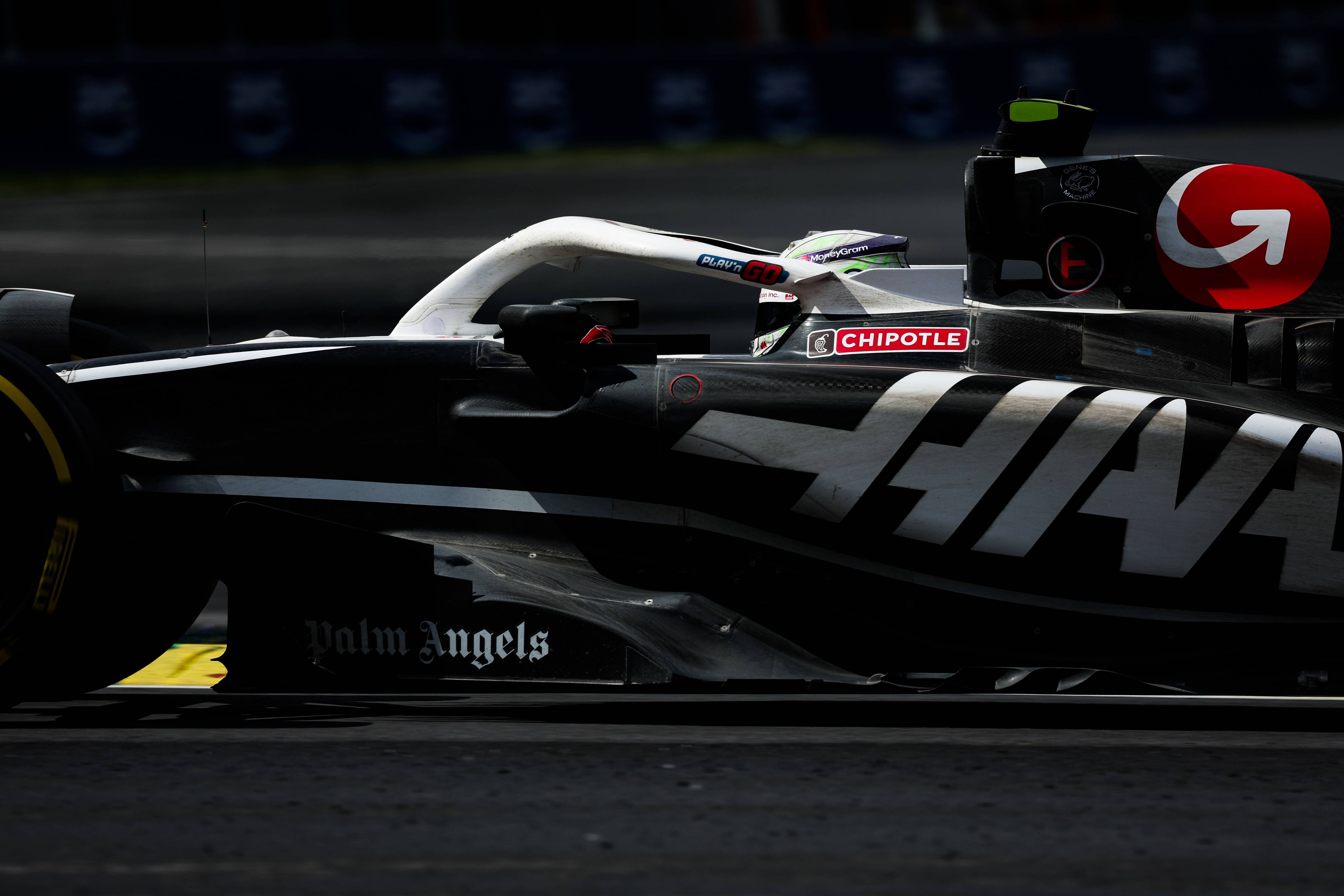Formel-1-Pilot Nico Hülkenberg muss in Barcelona ein Training auslassen. 