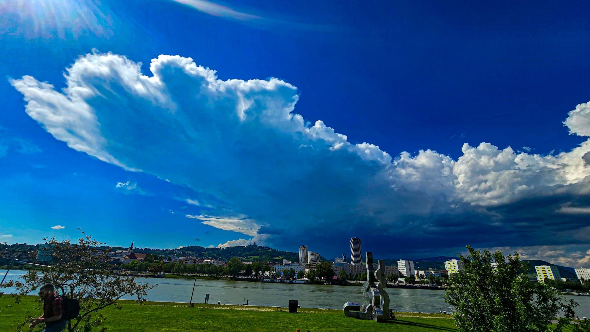 Zuerst wird es noch einmal richtig heiß, dann kracht es womöglich heftig.