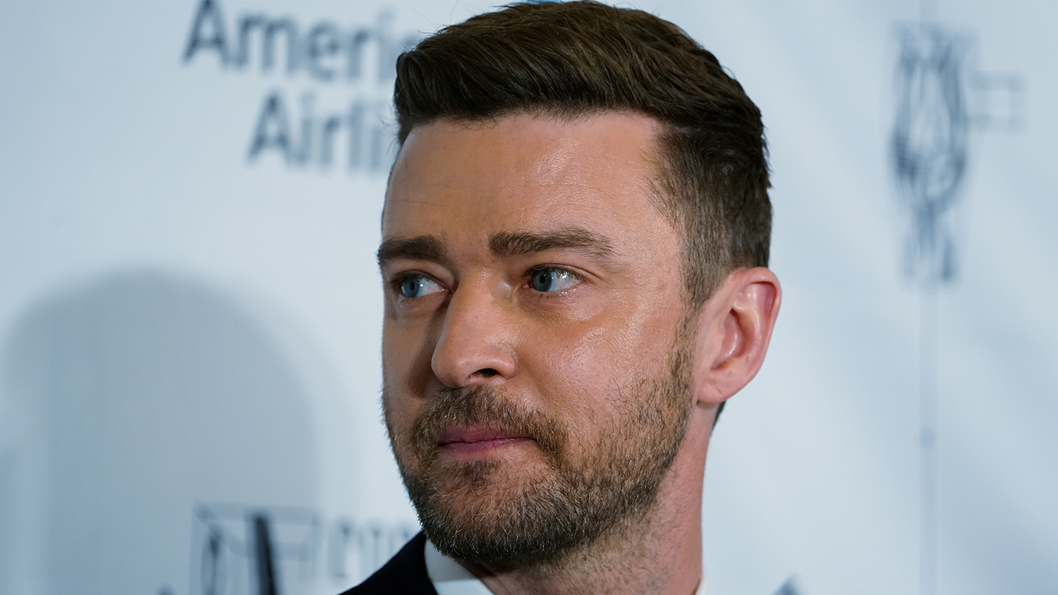 Justin Timberlake ist am Dienstag angehalten worden, weil er in Schlangenlinien gefahren ist.