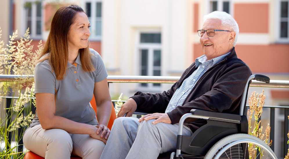 Die Mobile Pflege ermöglicht die Unterstützung im eigenen Zuhause. Der Fonds Soziales Wien macht die Hauskrankenpflege möglich.