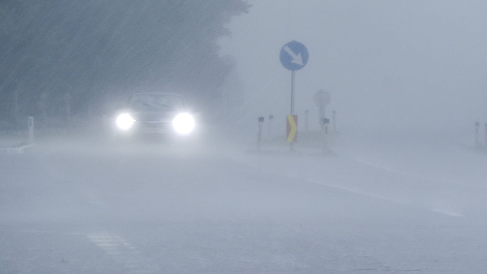 Heftige Hagel-Gewitter wüten jetzt über Österreich
