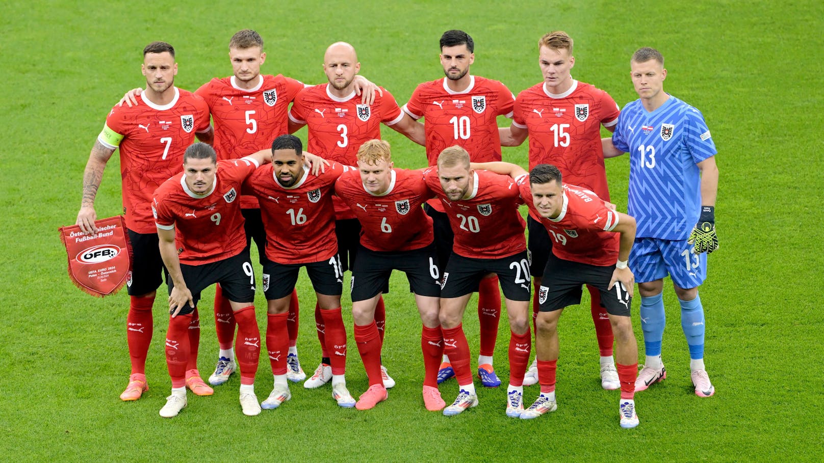 Leise Pfiffe für Österreich-Hymne vor Polen-Duell