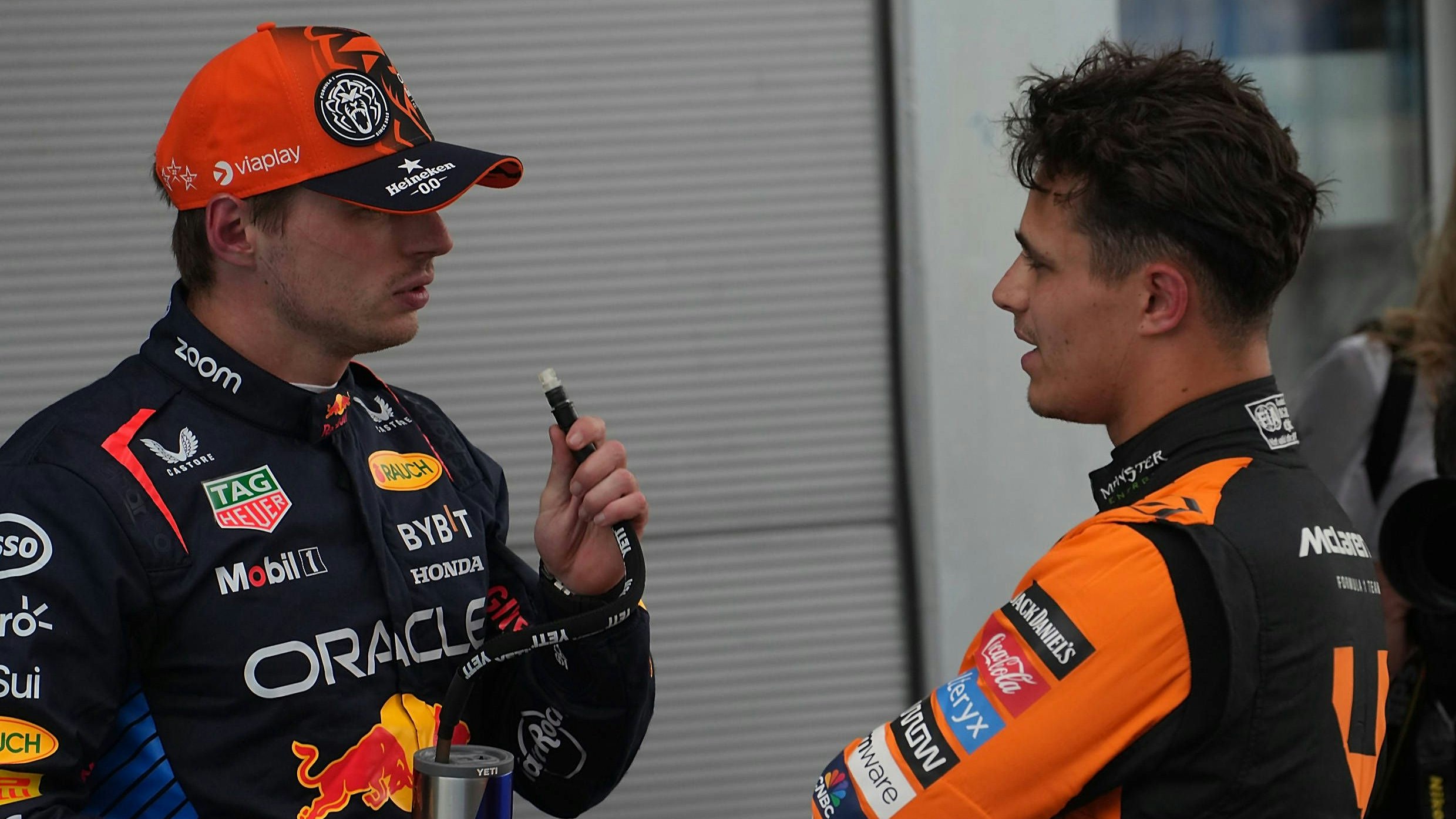 Red-Bull-Star Max Verstappen gegen McLaren-Mann Lando Norris. 