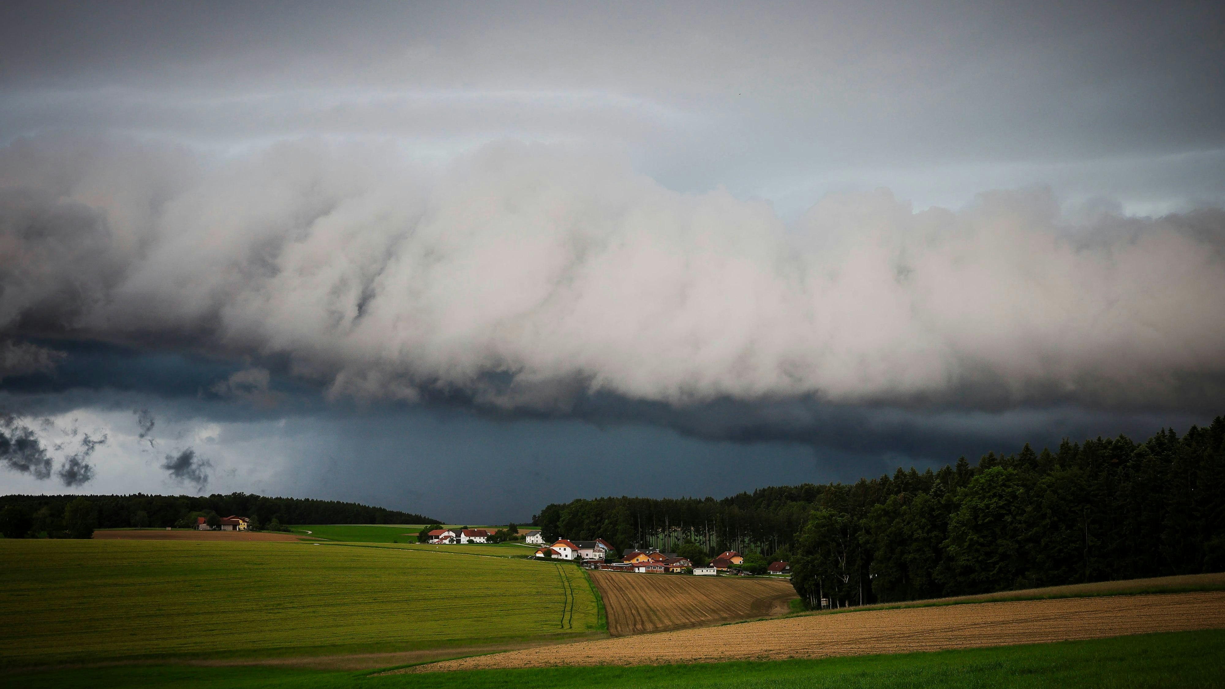 Heute.at - Noch einmal Gewitter – dann kommt Wetter-Wechsel