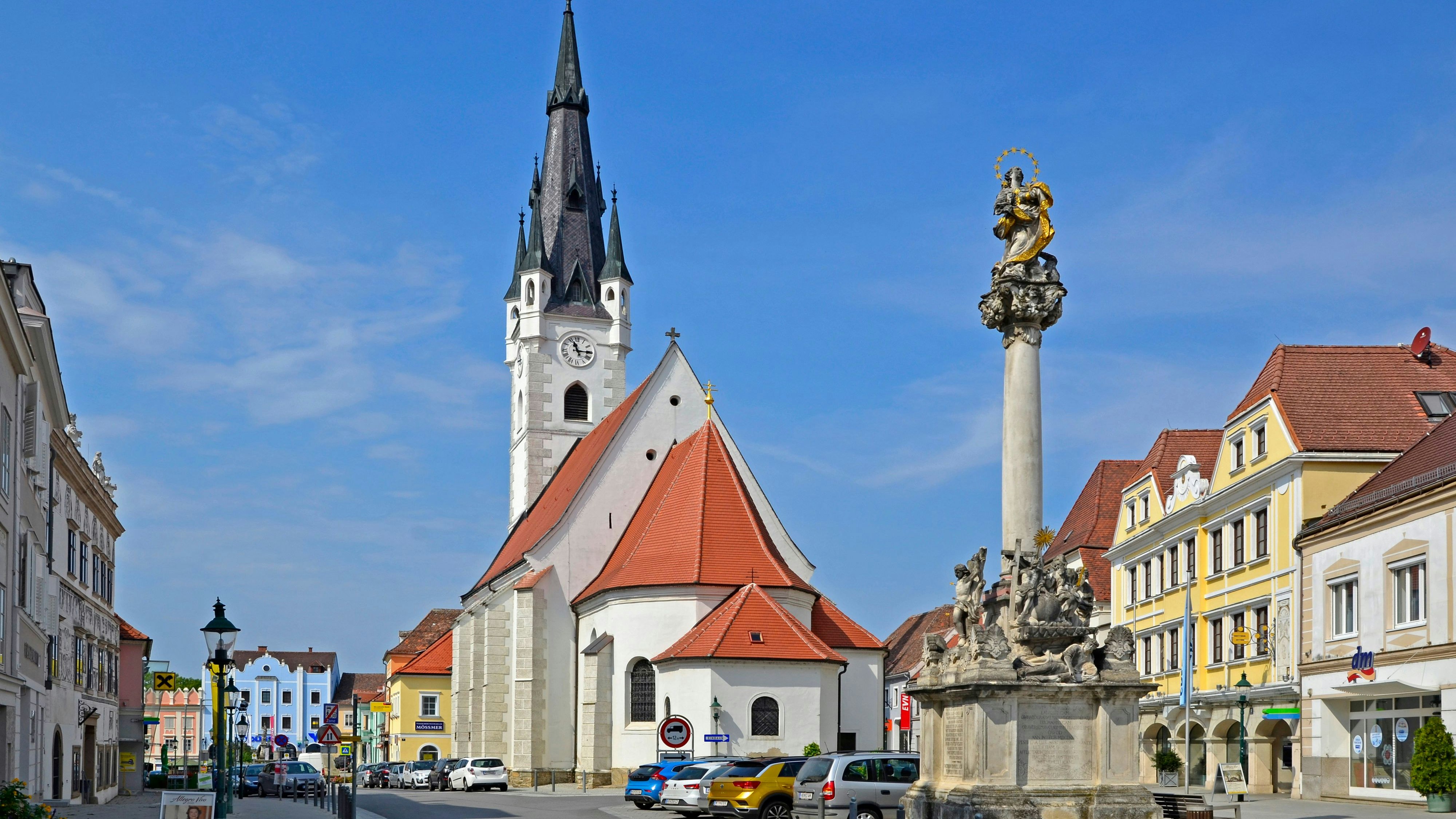 Der Kirchenplatz in Horn