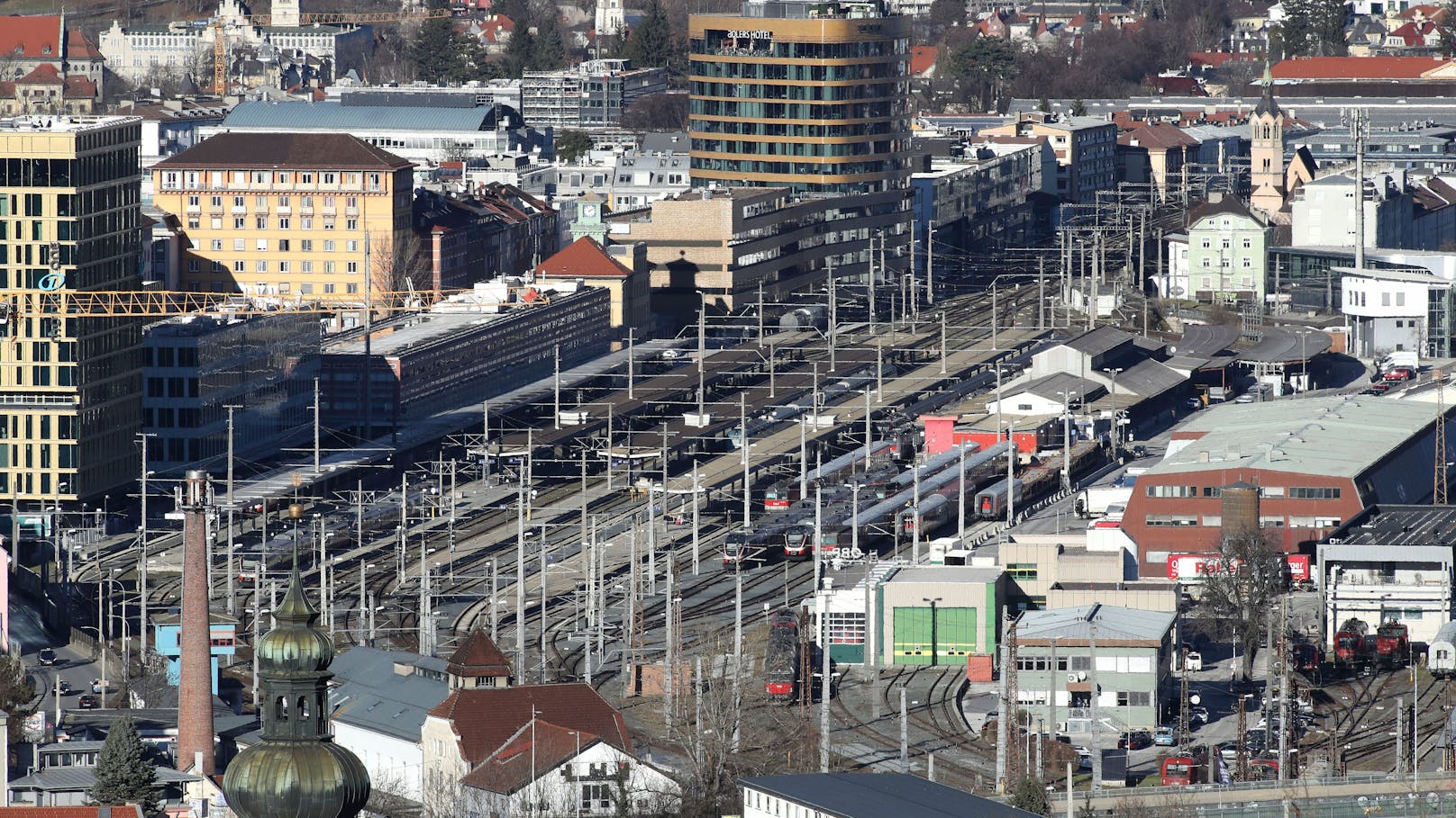 Bombendrohung – Innsbrucker Hauptbahnhof geräumt