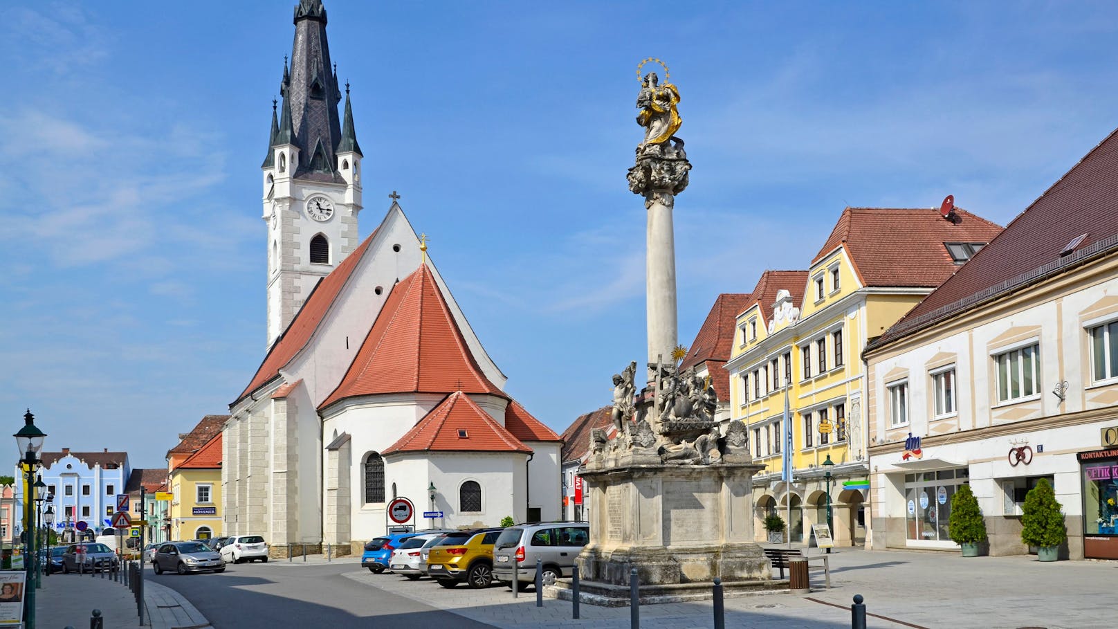 Der Kirchenplatz in Horn