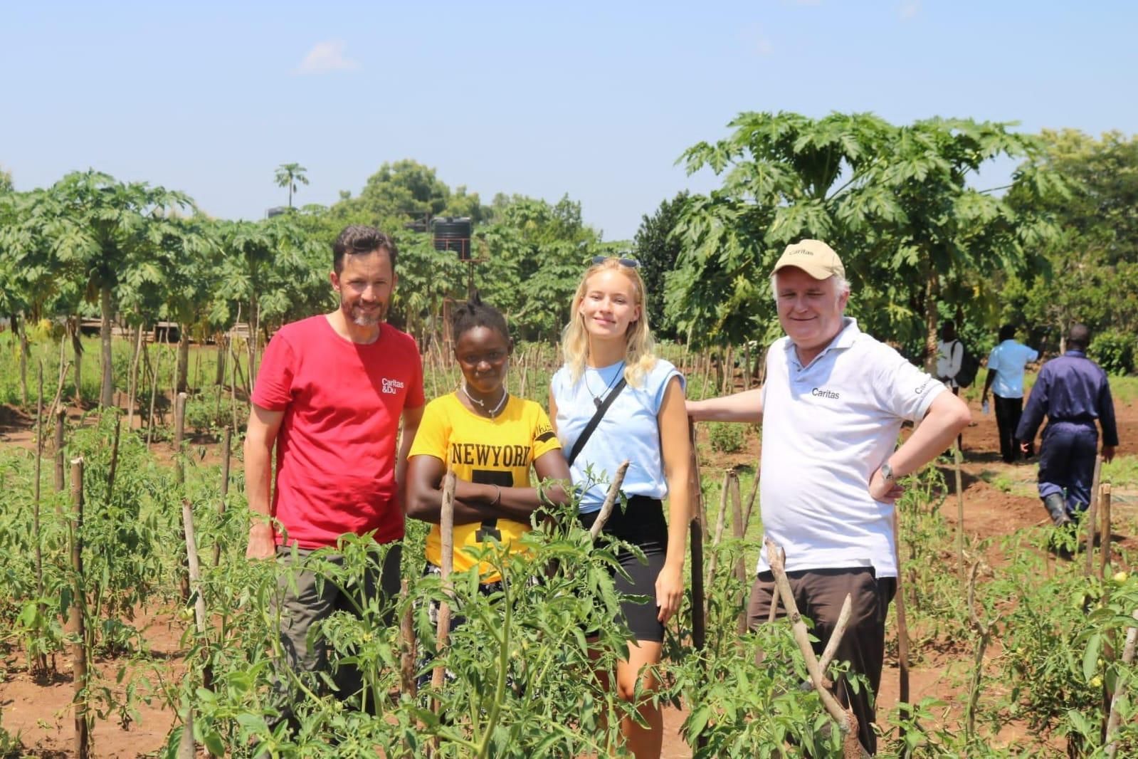 Caritas-Direktor Klaus Schwertner, Schauspielerin Valerie Huber und Andreas Knapp, Generalsekretär für Internationale Programme der Caritas Österreich, im Südsudan.