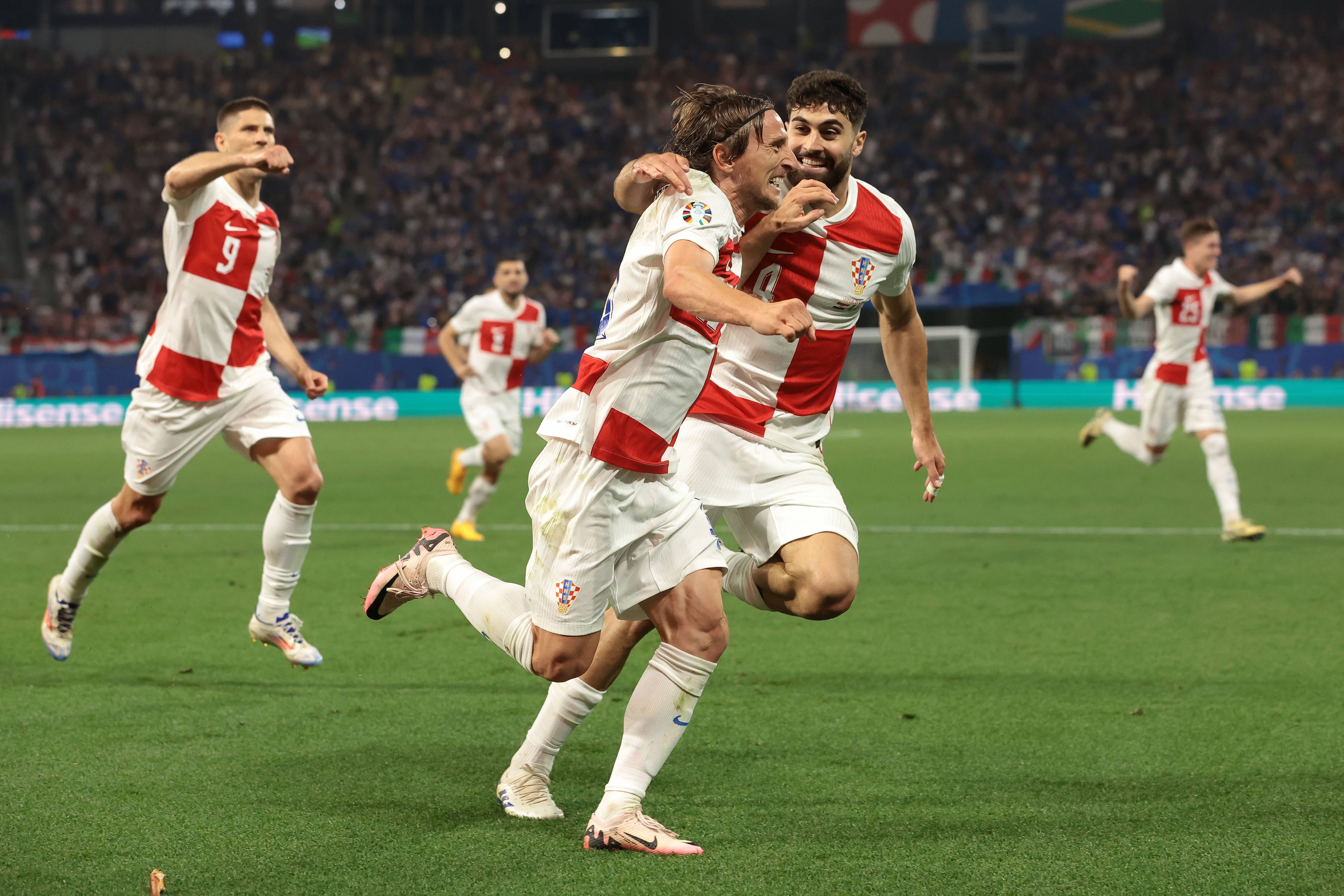 Luka Modric jubelte über das 1:0 gegen Italien.