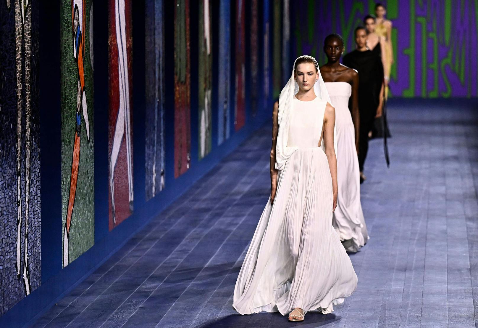 Pariser Haute Couture: die Kollektion des Hauses Christian Dior für den Herbst und Winter.