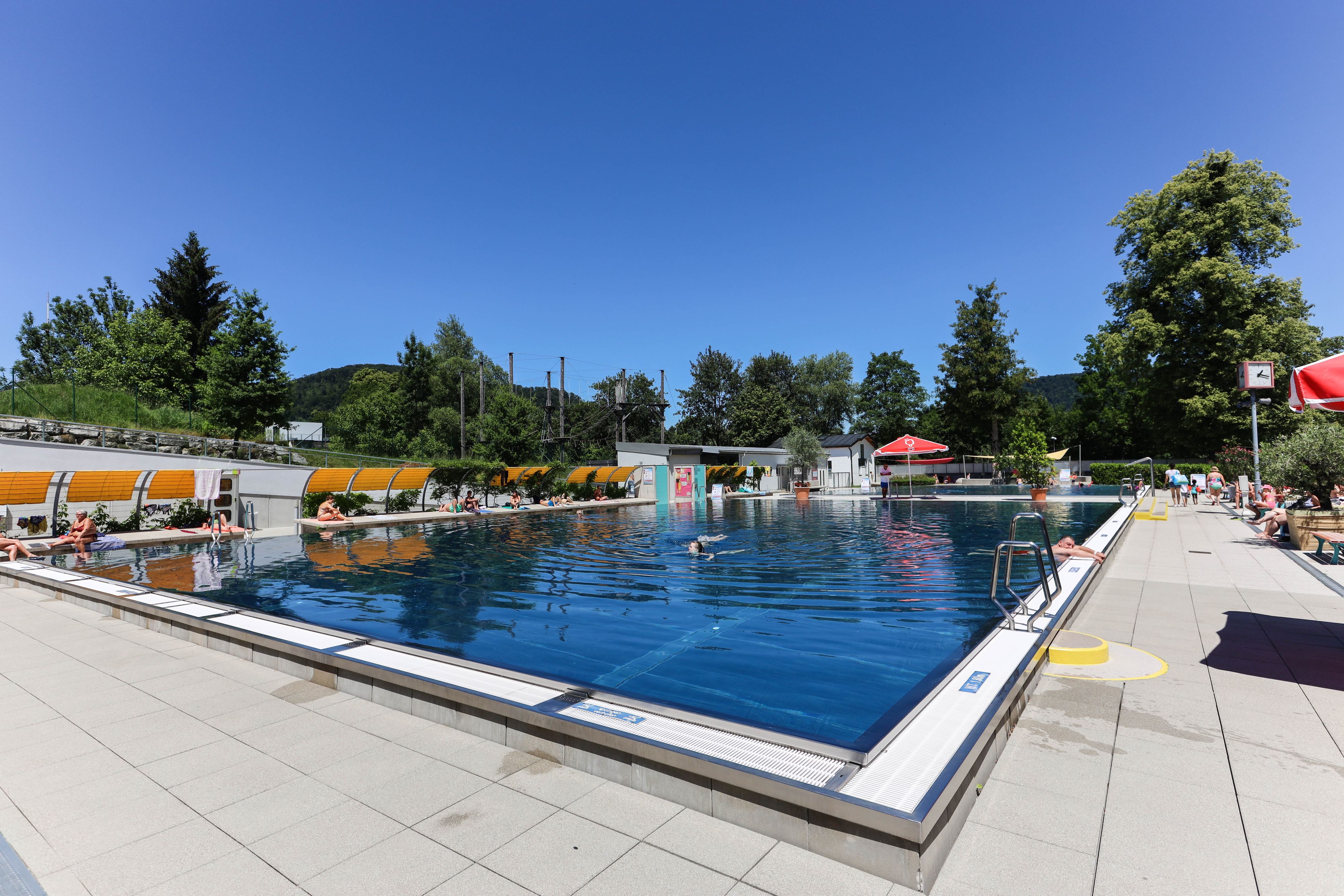 Der Vorfall soll sich am 5. Mai im Aya-Bad in Salzburg ereignet haben.