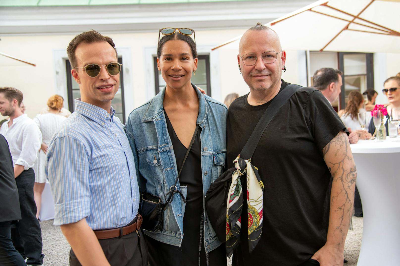 Raphael Massaro alias Tamara Mascara, Rebecca Horner und Designer Jürgen Christian Hörl (v.l.)