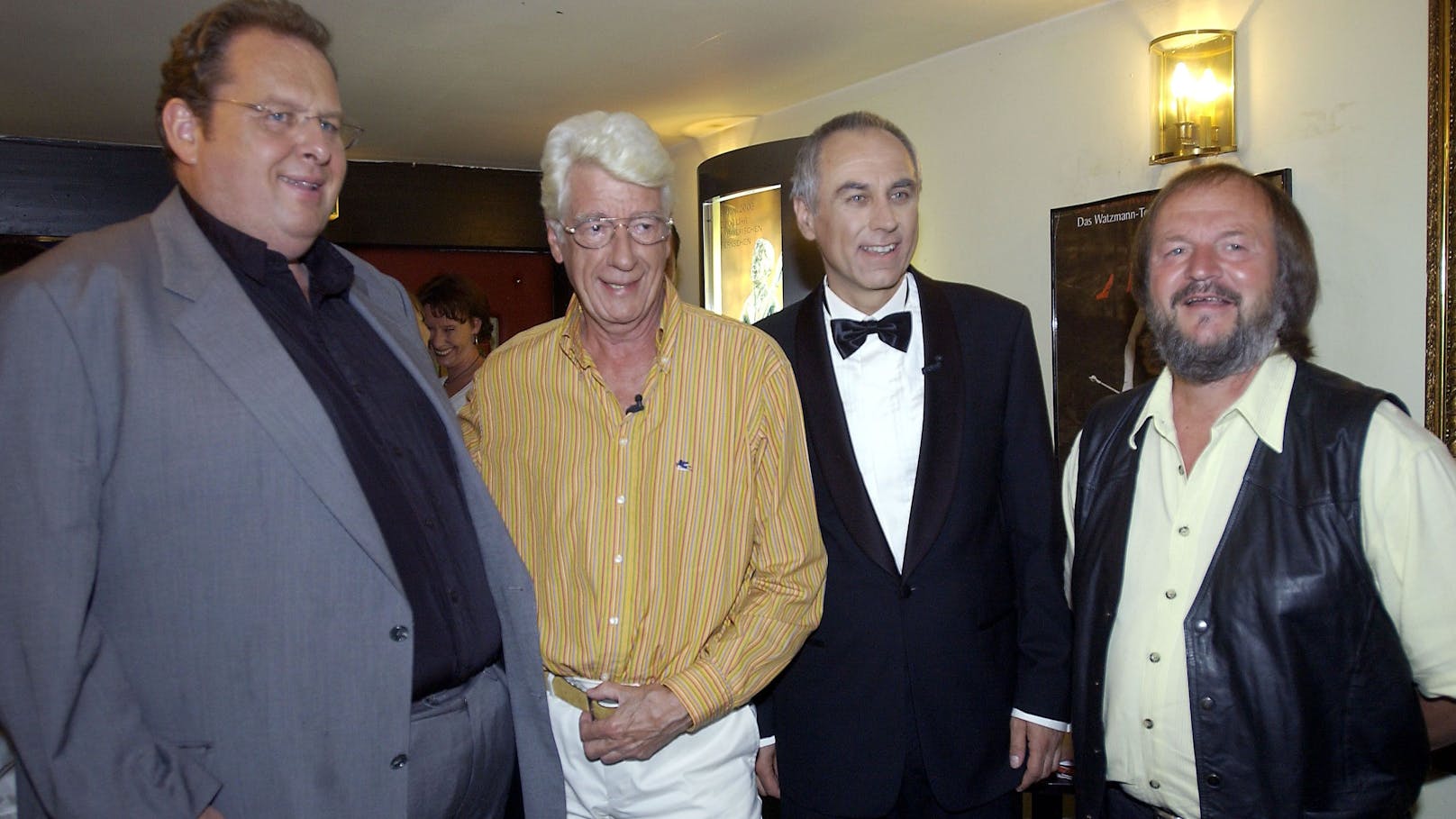 Verleihung des Kabarettpreises, des "Goldenen Spaten 2003", im Lustspielhaus: Otfried Fischer, Rudi Carrell, Bruno Jonas und Fredl Fesl