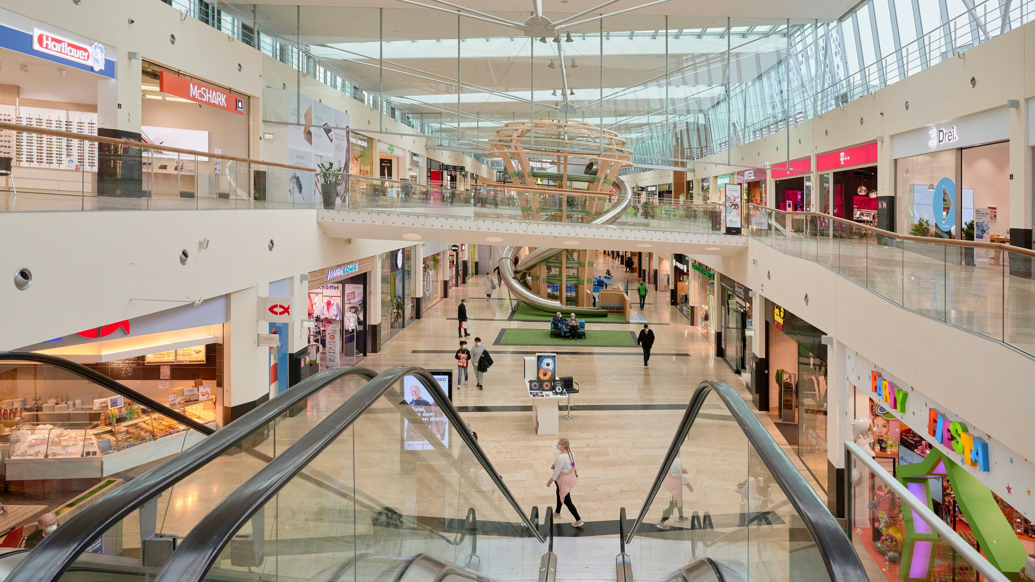 "Vianello" betreibt auch ein Geschäft im Westfield Donauzentrum (im Bild) in Wien. 
