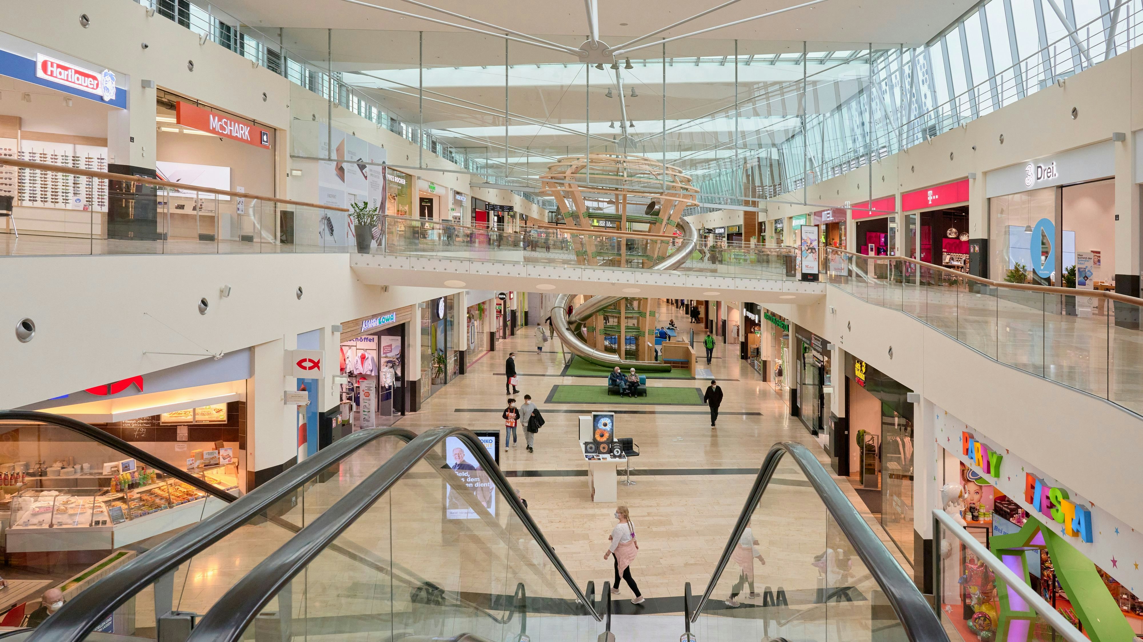 "Vianello" betreibt auch ein Geschäft im Westfield Donauzentrum (im Bild) in Wien. 