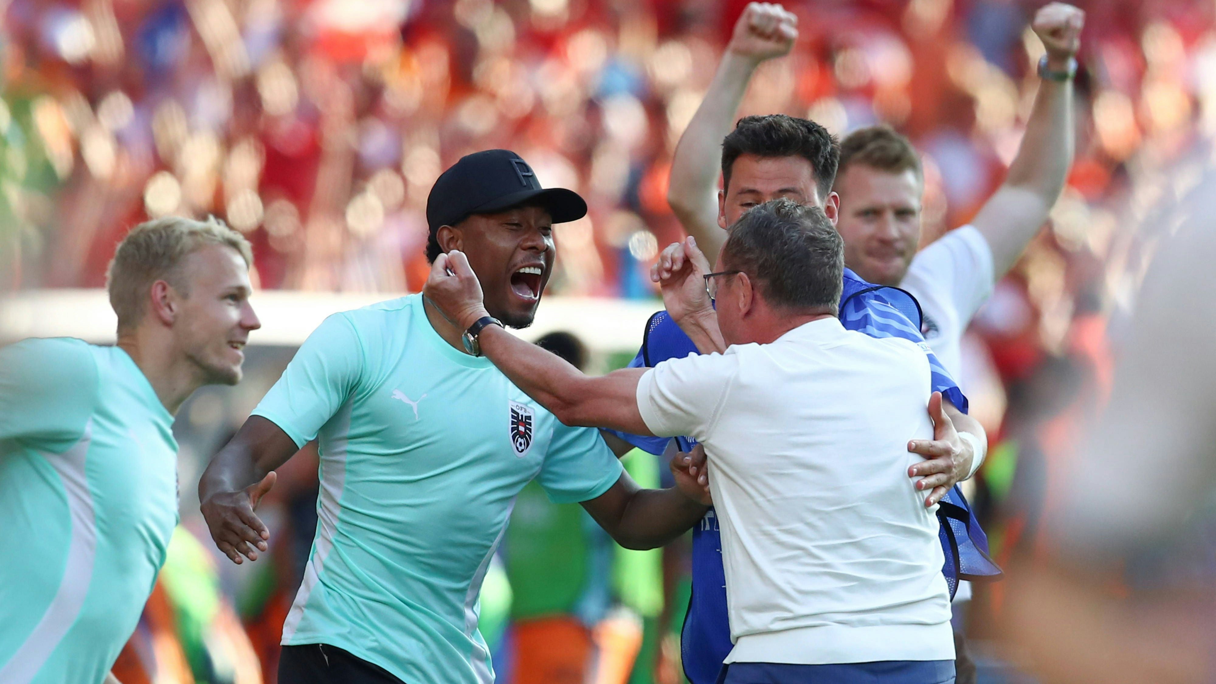 Alaba jubelt mit Teamchef Rangnick gegen Holland