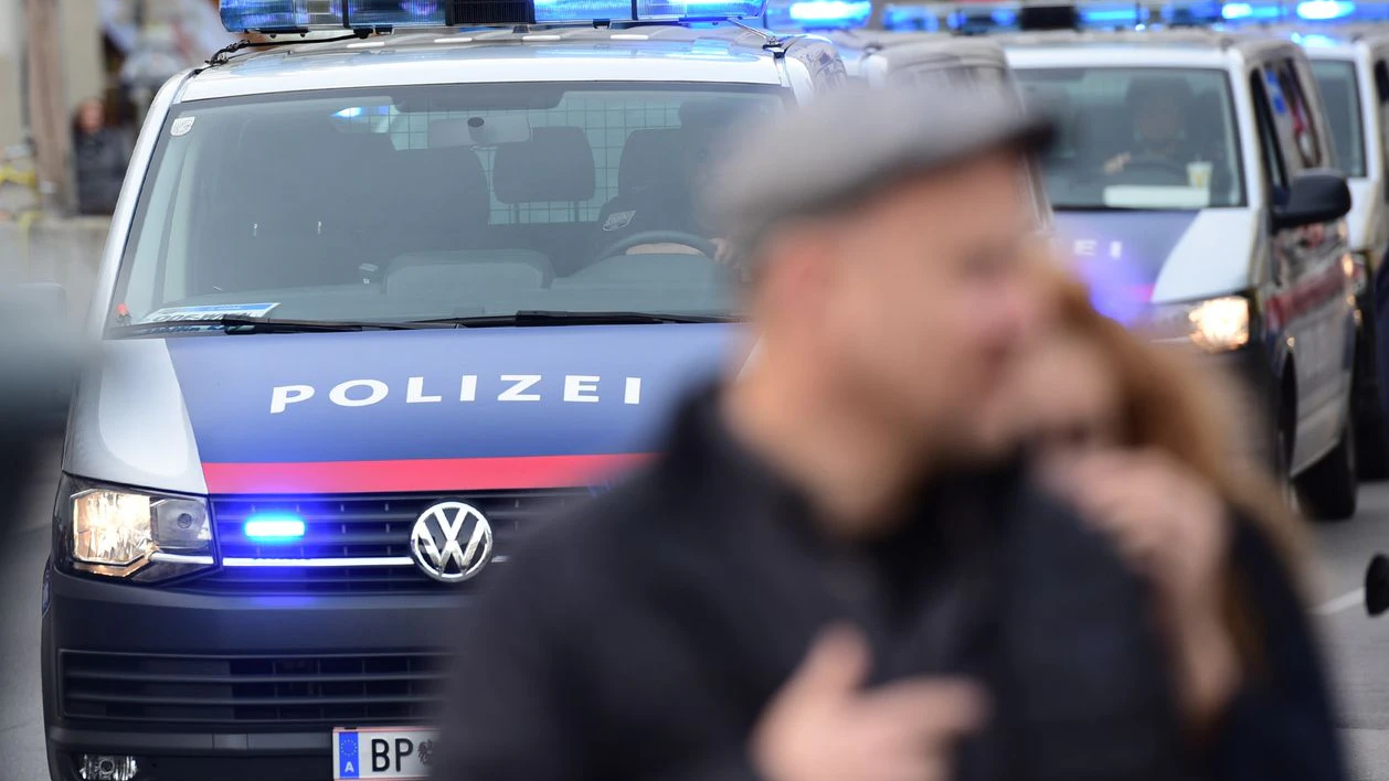 In Meidling flogen die Fetzen, die Polizei rückte an. (Symbolbild)