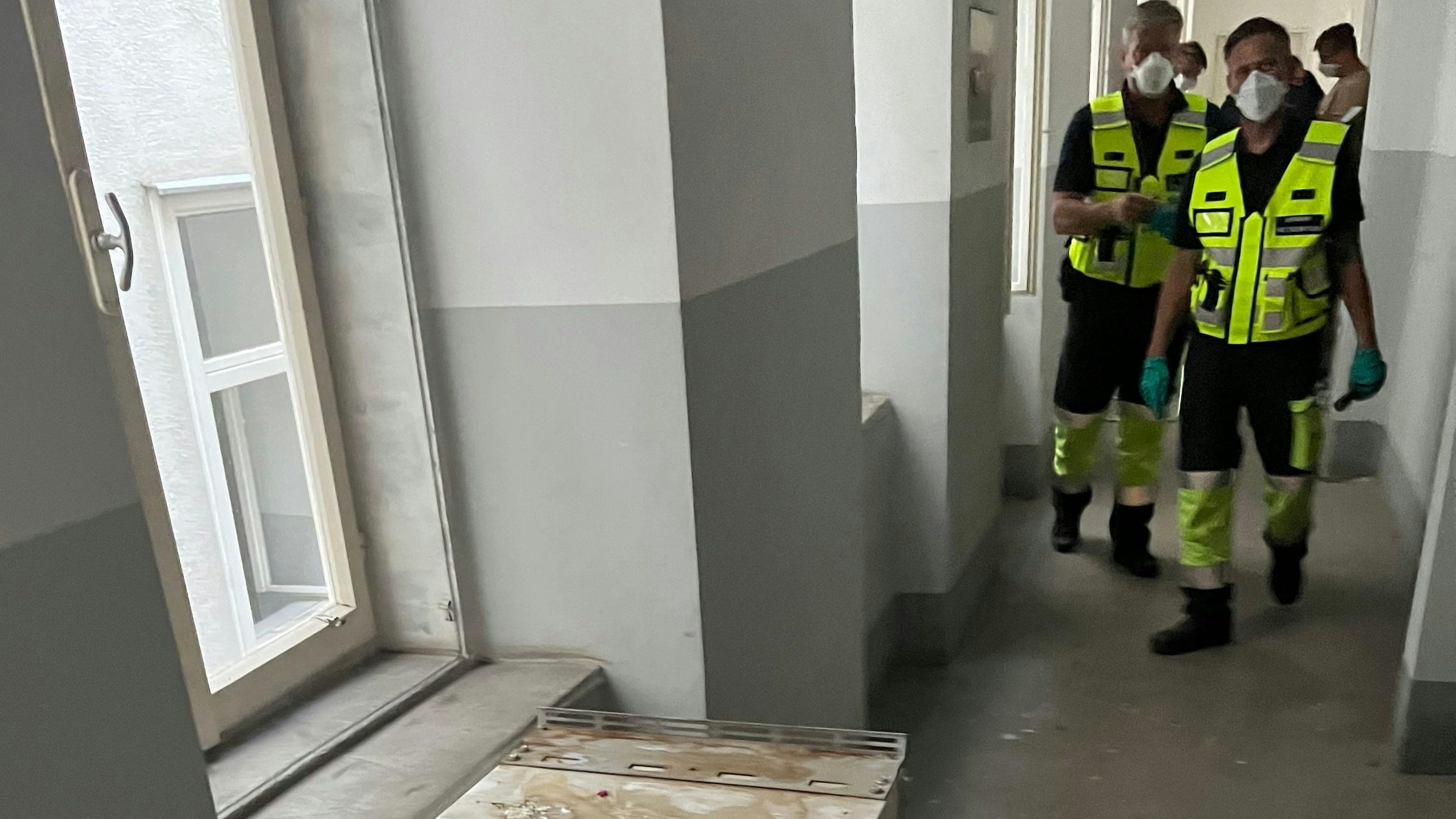 Heute.at - In Horrorhaus gefunden: 17-Jährige nun in Krisenzentrum